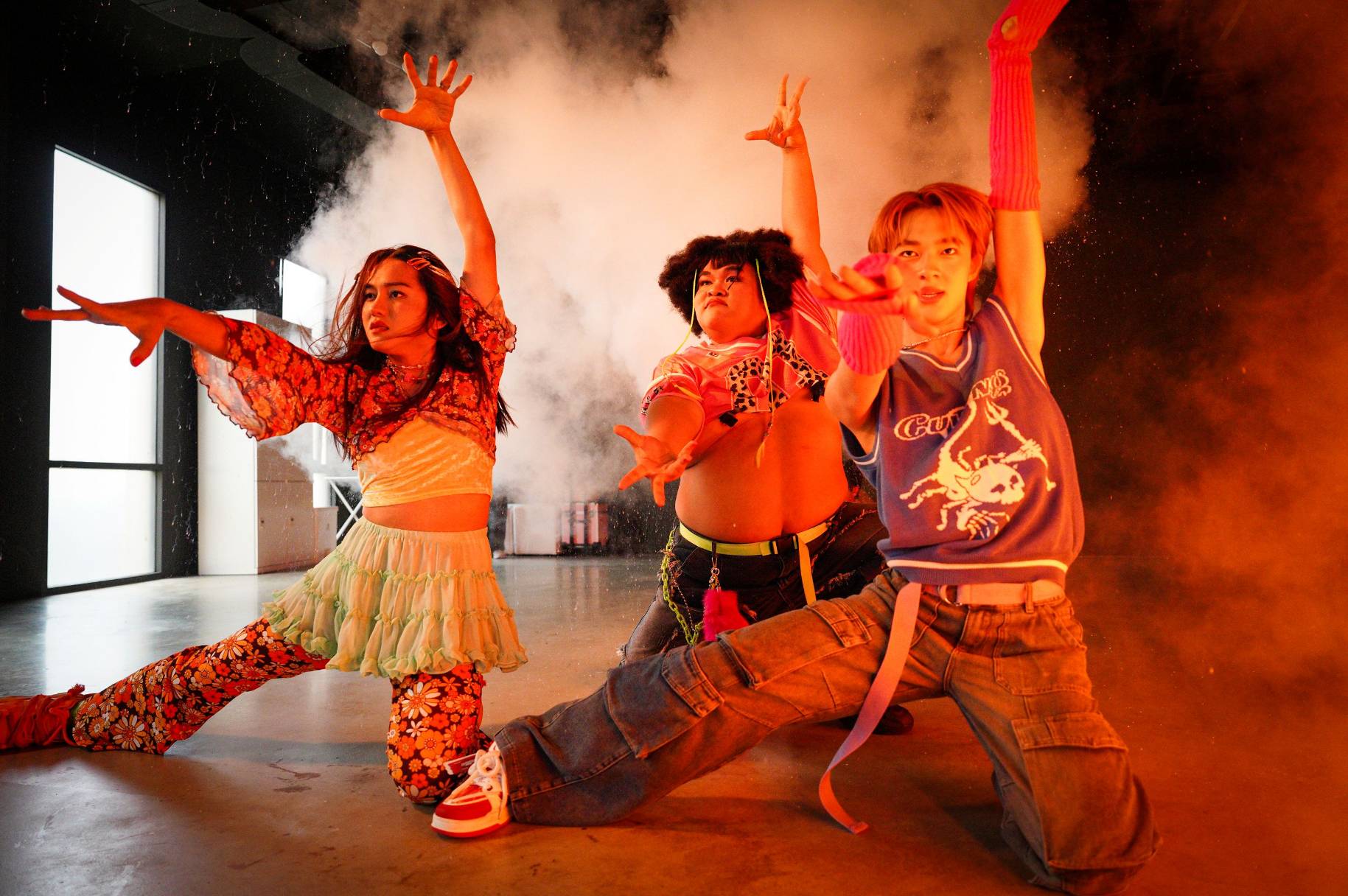 “นุนิว” ทุ่มสุดตัวกับหนังคอเมดี้เรื่องแรก!! “ดีว่า..ราวี” 10 ธันวาคมนี้ ในโรงภาพยนตร์