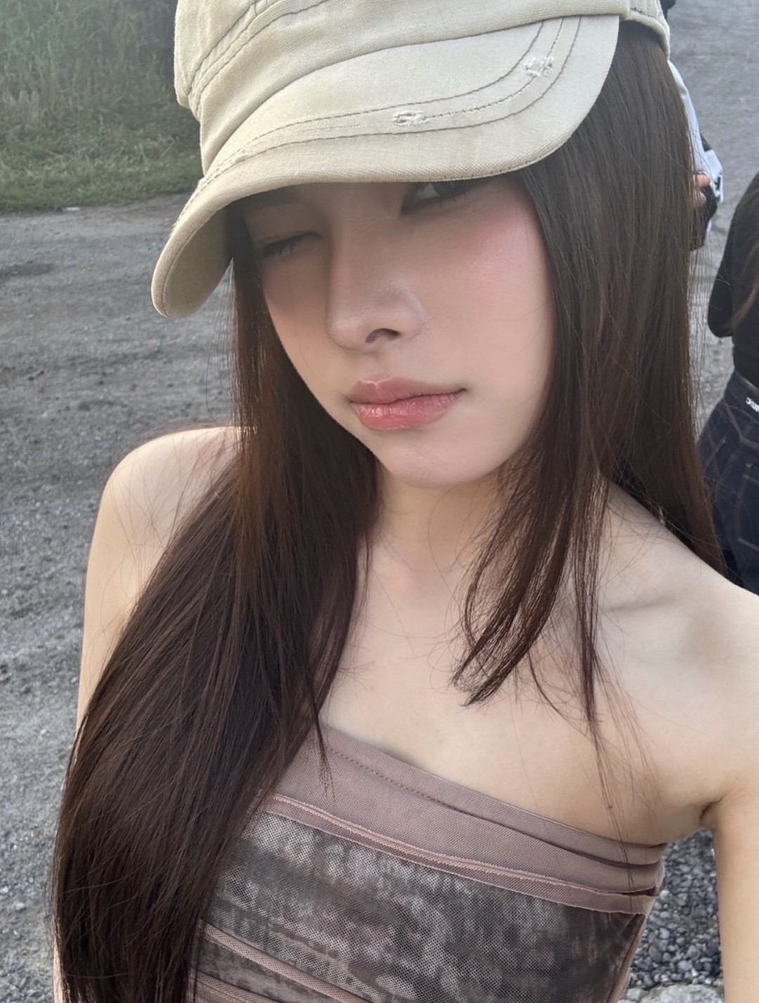 ALTERS 6 “ALTERS” ท้าลุยโลกใบใหม่ด้วย “GIGGLE WIGGLE” เปิดตัวด้วยอันดับ TOP5 บนชาร์ต itunes ทันทีที่ปล่อยเพลง