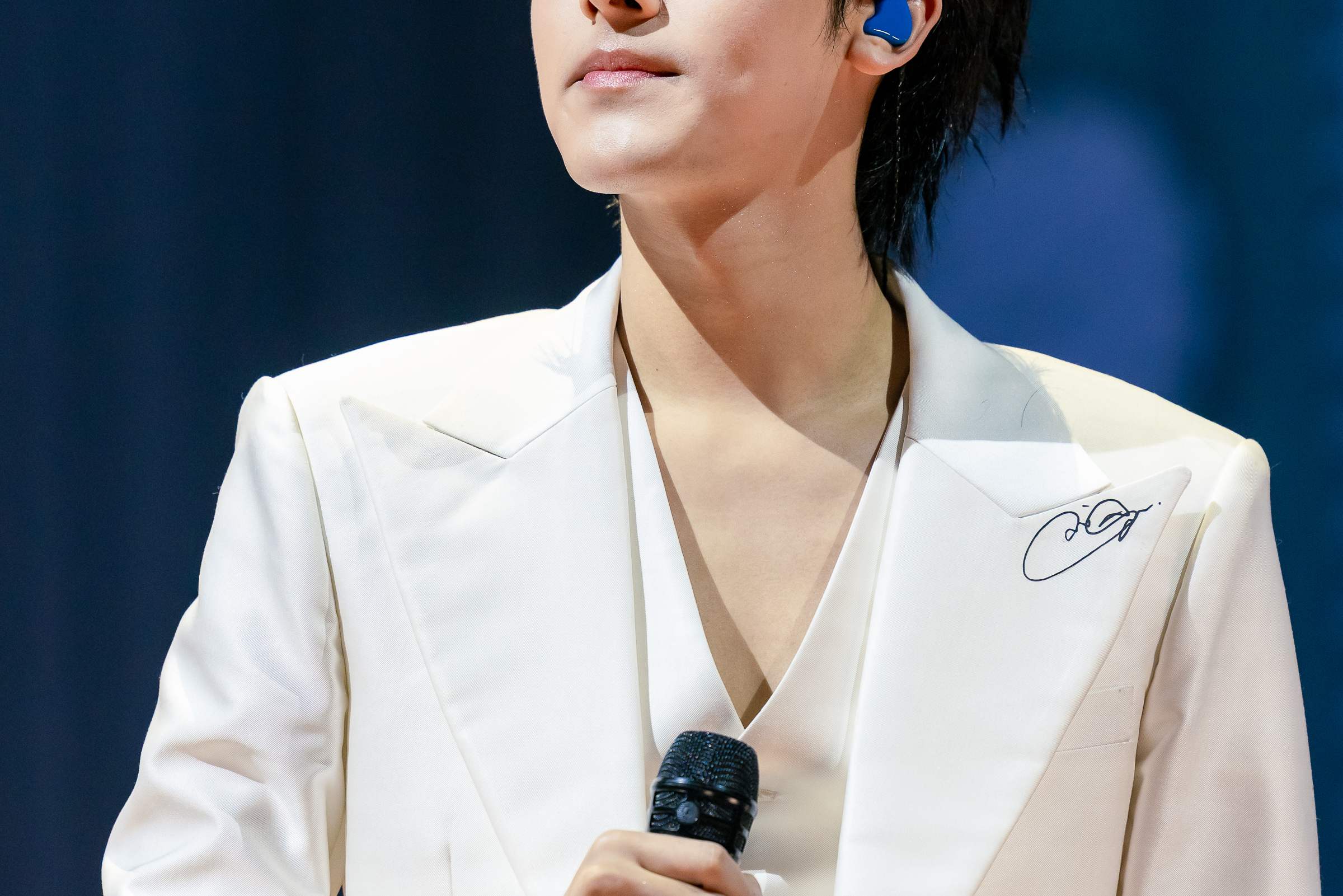 Gron SRoom Gorn’s ROOM CONCERT คอนเสิร์ตเดี่ยวครั้งแรกของ ‘กร PROXIE’ เต็มไปด้วยความอบอุ่น และความเท่ทุกองศา