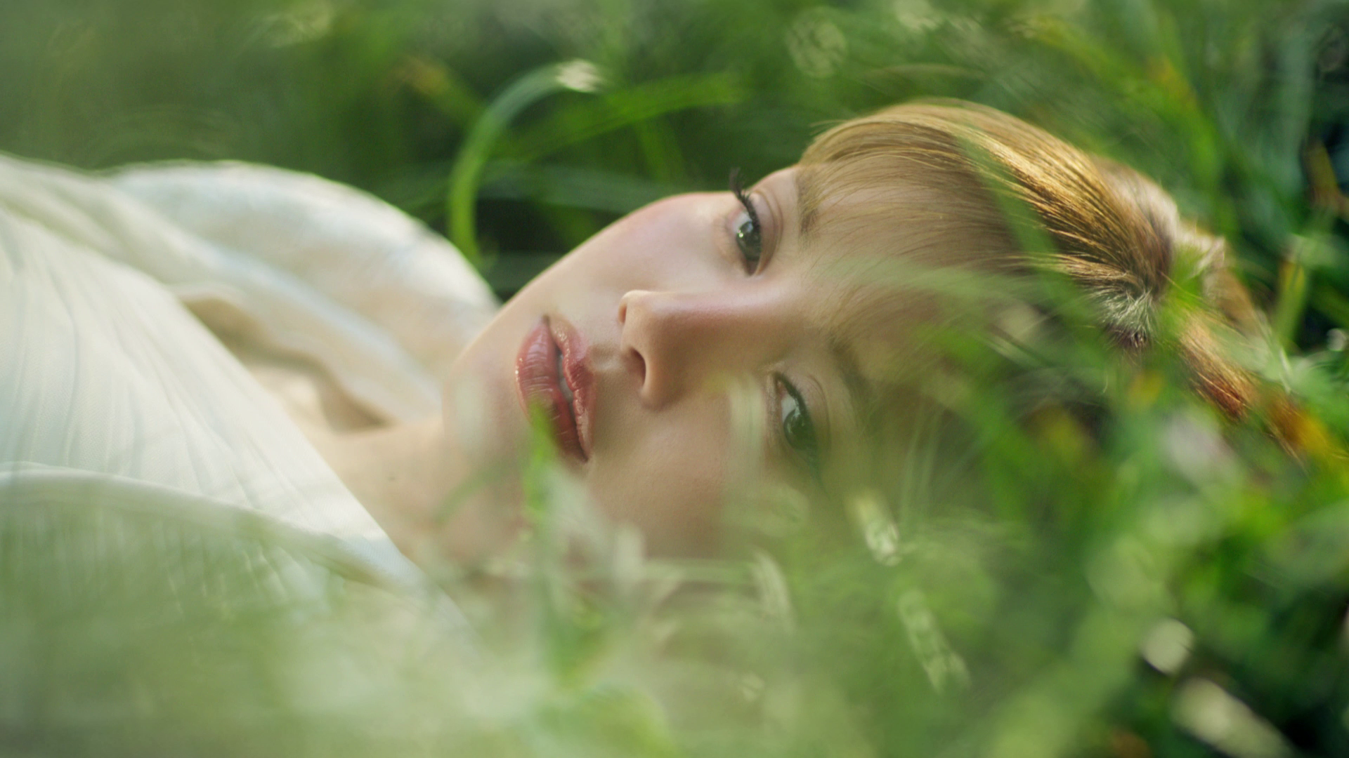 Amazing Thailand x LISA Feel All The Feelings TVC release 3 ลิซ่า - ลลิษา แท็กทีมซุปตาร์ไทย วิน - เมธวิน, กลัฟ - คณาวุฒิ, บลู - พงศ์ทิวัตถ์ พาโลกสัมผัส "Feel All The Feelings" ในโฆษณาชุดใหม่จาก ททท.