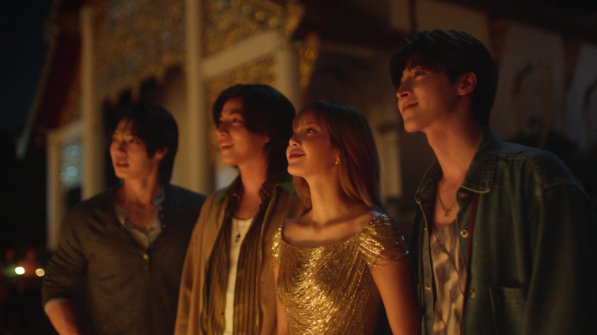 Amazing Thailand x LISA Feel All The Feelings TVC release 7 ลิซ่า - ลลิษา แท็กทีมซุปตาร์ไทย วิน - เมธวิน, กลัฟ - คณาวุฒิ, บลู - พงศ์ทิวัตถ์ พาโลกสัมผัส "Feel All The Feelings" ในโฆษณาชุดใหม่จาก ททท.