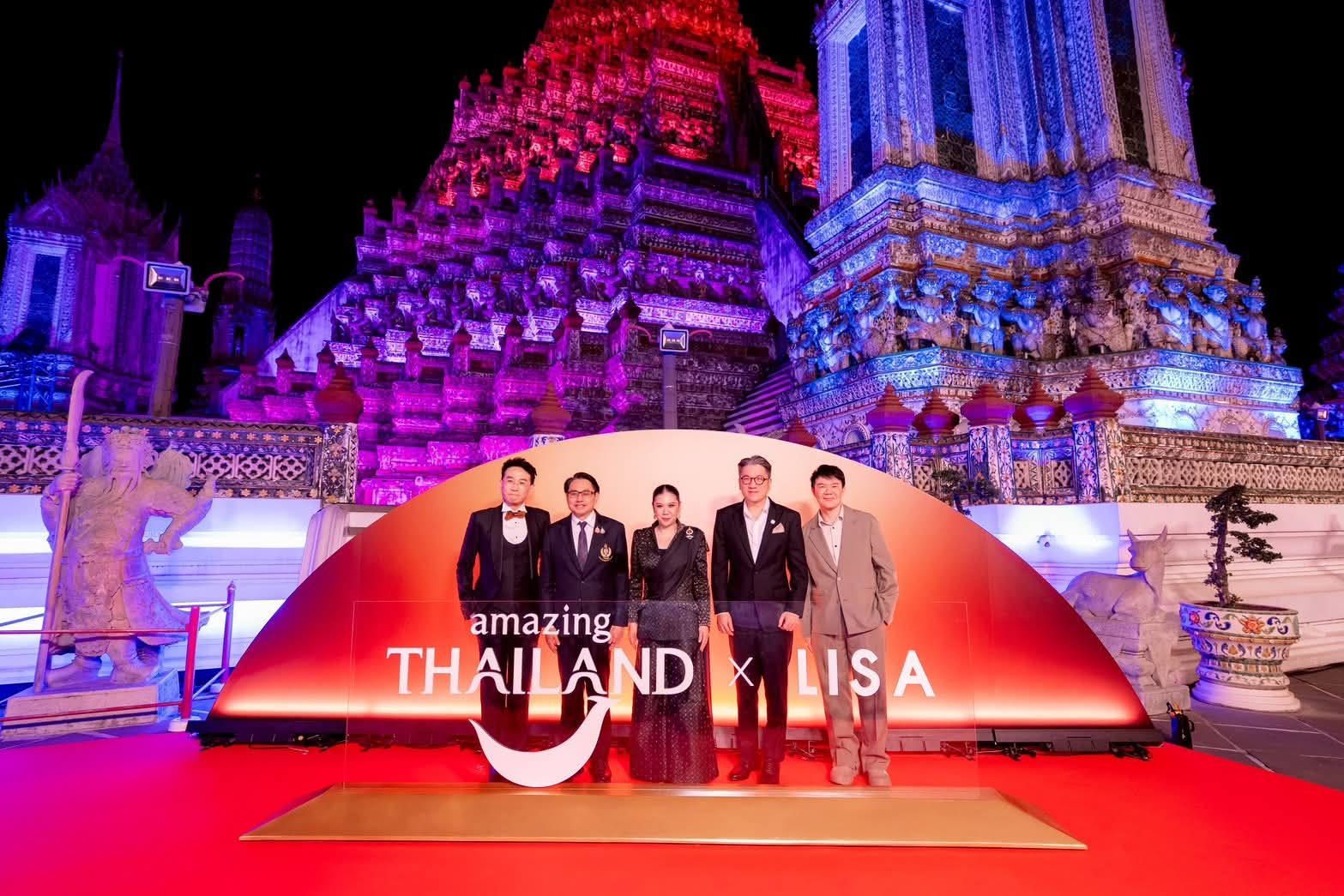 ททท. เปิดตัวยิ่งใหญ่! "ลิซ่า" นั่งแท่น Amazing Thailand Ambassador ชูแคมเปญ "Feel All the Feelings" ณ วัดอรุณฯ