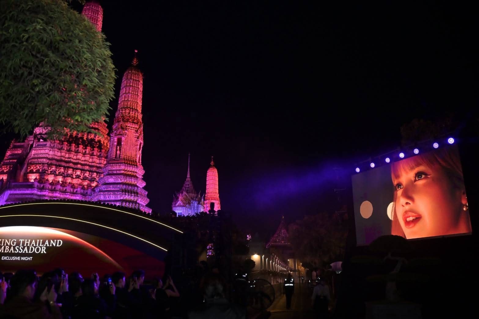 ททท. เปิดตัวยิ่งใหญ่! "ลิซ่า" นั่งแท่น Amazing Thailand Ambassador ชูแคมเปญ "Feel All the Feelings" ณ วัดอรุณฯ