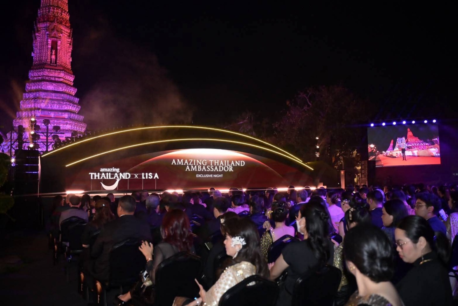 ททท. เปิดตัวยิ่งใหญ่! "ลิซ่า" นั่งแท่น Amazing Thailand Ambassador ชูแคมเปญ "Feel All the Feelings" ณ วัดอรุณฯ