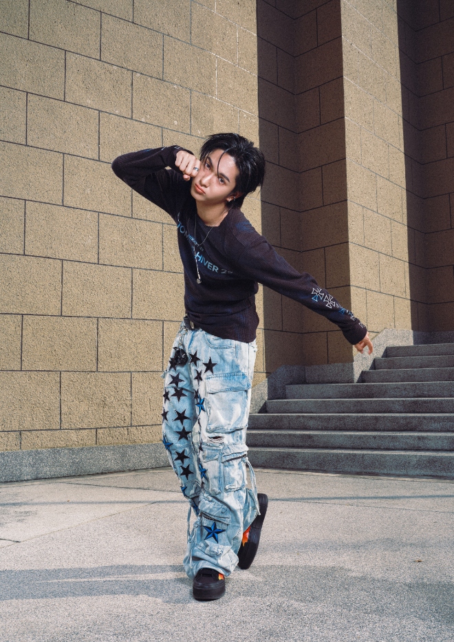 COPPER 2 copy 660x933 1 BUS เสิร์ฟเพลงอกหักสไตล์ตัวดื้อ! ส่งซิงเกิลใหม่ "So Blue" แซดแต่ยังซ่า เพลงอกหักสุดกวนที่ฉีกกฎความเศร้าเดิมๆ