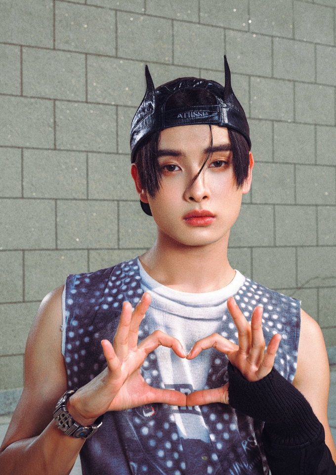 KHUN4jpg copy 680x961 1 BUS เสิร์ฟเพลงอกหักสไตล์ตัวดื้อ! ส่งซิงเกิลใหม่ "So Blue" แซดแต่ยังซ่า เพลงอกหักสุดกวนที่ฉีกกฎความเศร้าเดิมๆ