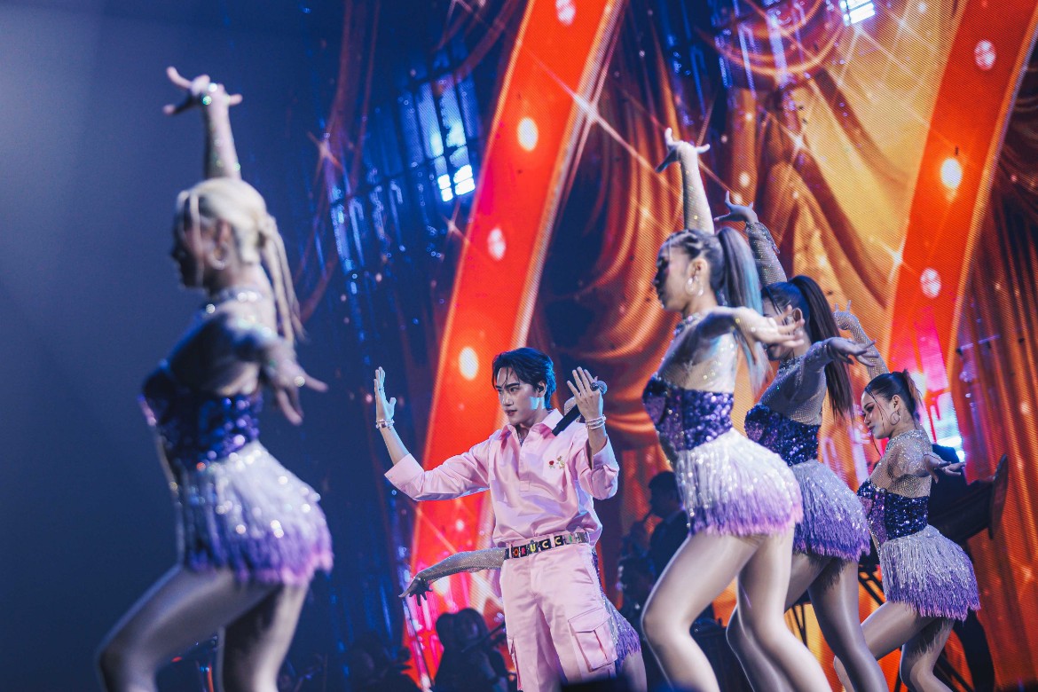 KhemjiraTheGoldenTimeConcert 32 ​สรุปภาพบรรยากาศ ‘Khemjira The Golden Time Concert’ ทุบทุกสถิติ! จัดเต็มคอนเสิร์ตใหญ่ ‘เขมจิราต้องรอด’