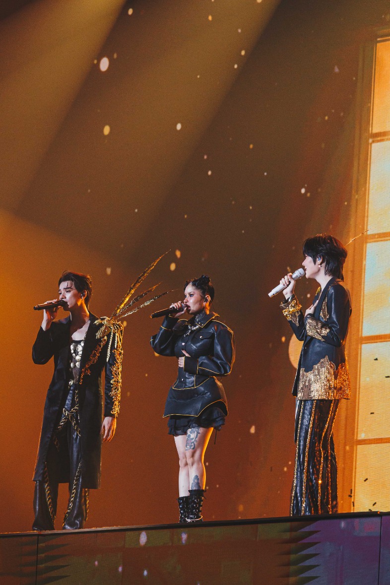 KhemjiraTheGoldenTimeConcert 53 ​สรุปภาพบรรยากาศ ‘Khemjira The Golden Time Concert’ ทุบทุกสถิติ! จัดเต็มคอนเสิร์ตใหญ่ ‘เขมจิราต้องรอด’