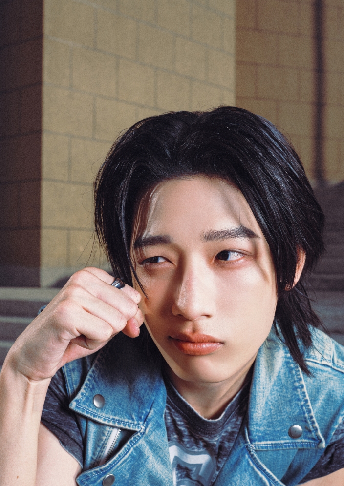 NEX4 copy 704x996 1 BUS เสิร์ฟเพลงอกหักสไตล์ตัวดื้อ! ส่งซิงเกิลใหม่ "So Blue" แซดแต่ยังซ่า เพลงอกหักสุดกวนที่ฉีกกฎความเศร้าเดิมๆ