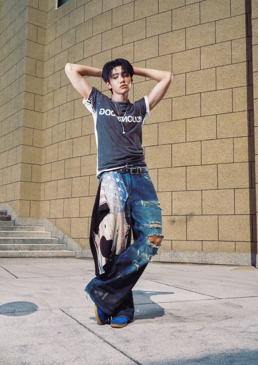 PEEM3 copy 858x1214 1 BUS เสิร์ฟเพลงอกหักสไตล์ตัวดื้อ! ส่งซิงเกิลใหม่ "So Blue" แซดแต่ยังซ่า เพลงอกหักสุดกวนที่ฉีกกฎความเศร้าเดิมๆ