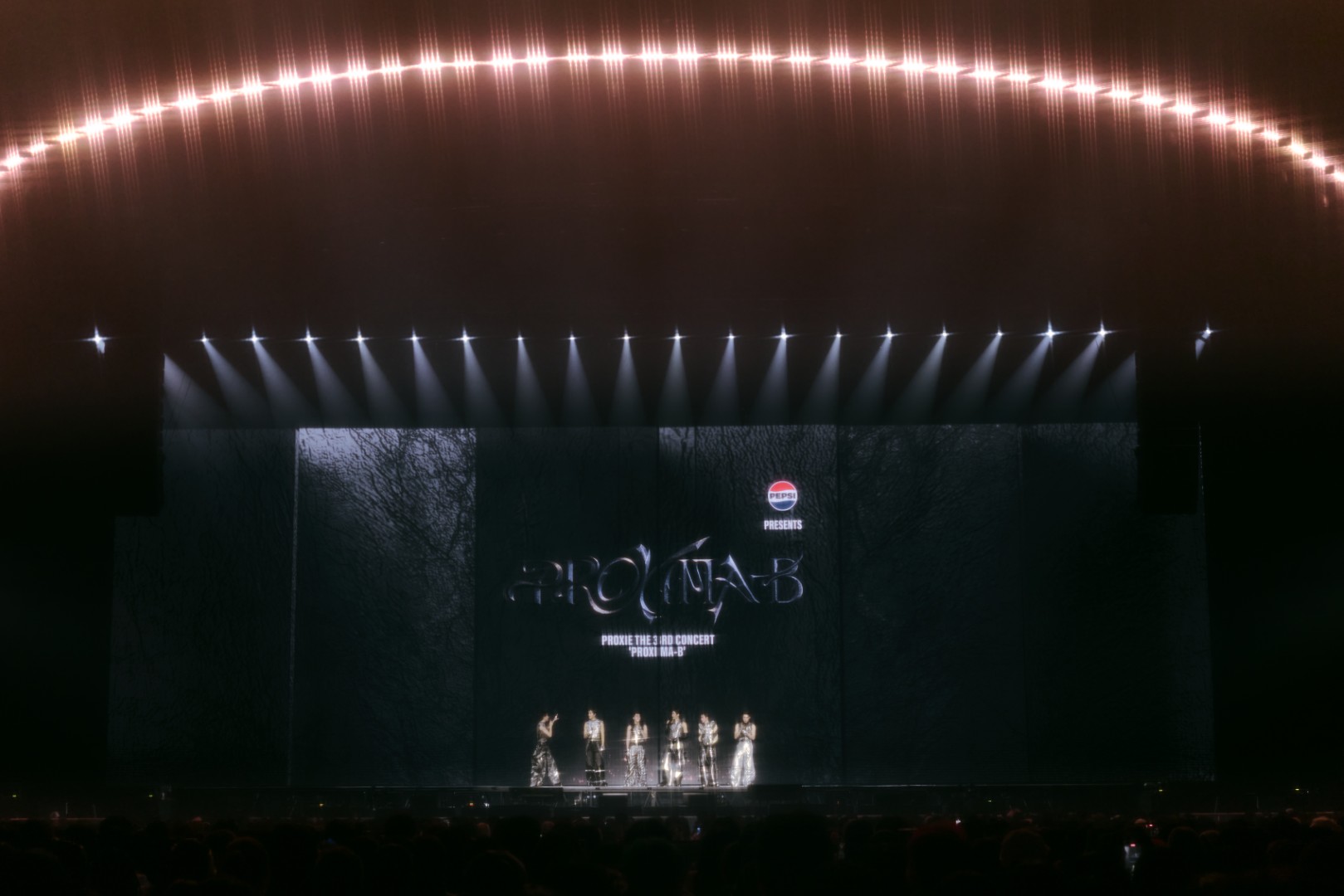 PROXIE The 3rd Concert PROXIMA B 13 ‘PROXIE’ ทำเวทีเดือด คัมแบคอิมแพ็คฯยิ่งใหญ่ในคอนเสิร์ต ‘PROXIMA-B’