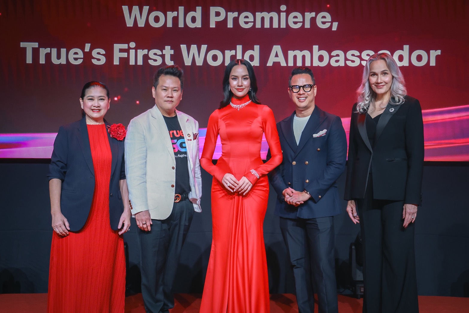 True เปิดตัว “โอปอล สุชาตา” World Ambassador คนแรก! ปลุกพลัง Tech for Good เชื่อมต่อหัวใจไทยสู่เวทีโลก 1 True x Miss World 7 True เปิดตัว “โอปอล สุชาตา” World Ambassador คนแรก! ปลุกพลัง Tech for Good เชื่อมต่อหัวใจไทยสู่เวทีโลก