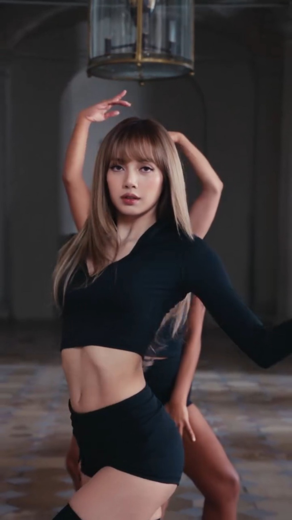 LISA โชว์ลีลาบัลเลต์สุดพริ้ว! เปิดตัวแคมเปญแรก NikeSKIMS Spring 2026 ผนึกกำลัง Kim Kardashian 1 lisa nikeskims campaign spring 2026 10 LISA โชว์ลีลาบัลเลต์สุดพริ้ว! เปิดตัวแคมเปญแรก NikeSKIMS Spring 2026 ผนึกกำลัง Kim Kardashian