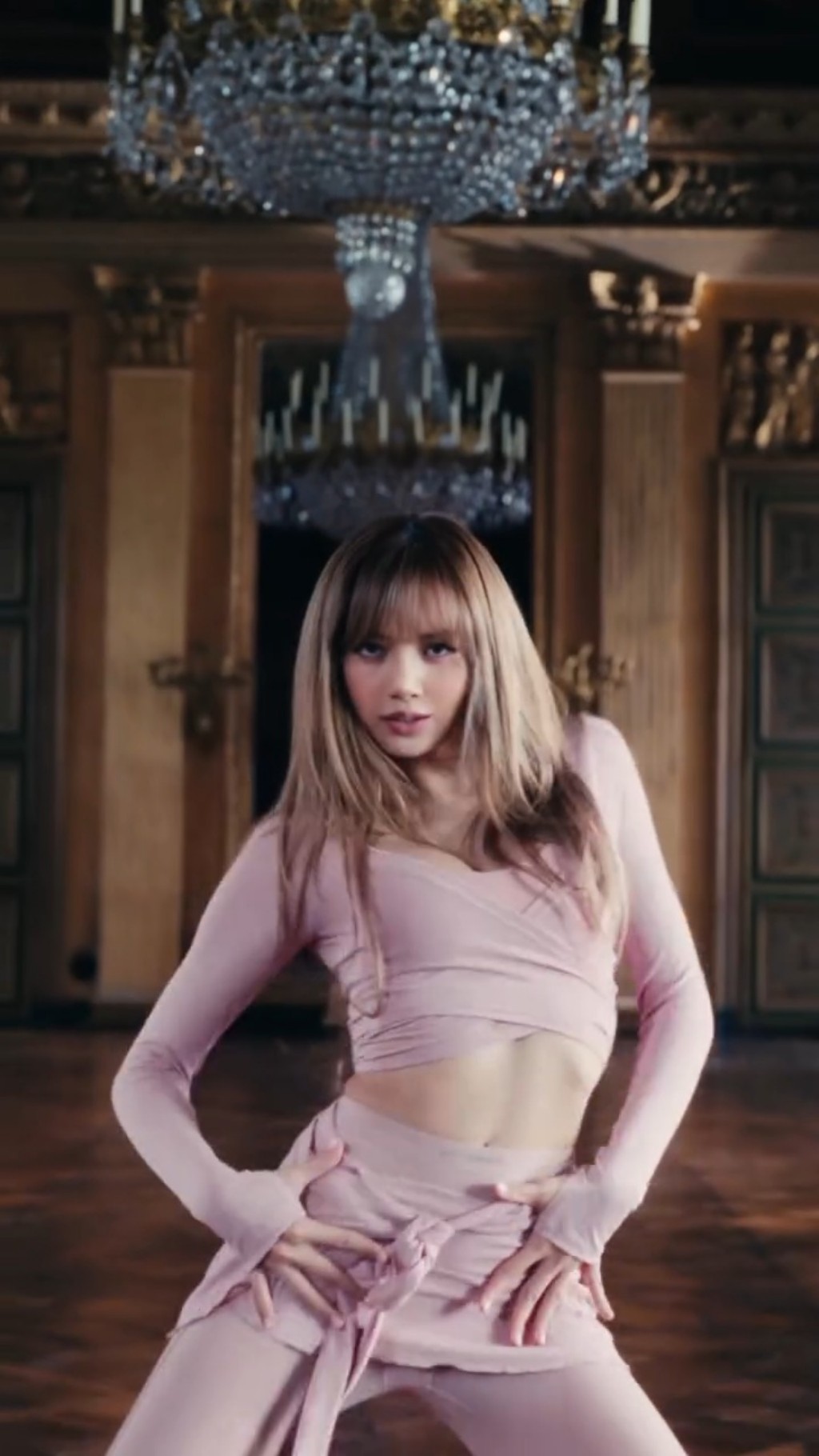 lisa nikeskims campaign spring 2026 6 LISA โชว์ลีลาบัลเลต์สุดพริ้ว! เปิดตัวแคมเปญแรก NikeSKIMS Spring 2026 ผนึกกำลัง Kim Kardashian