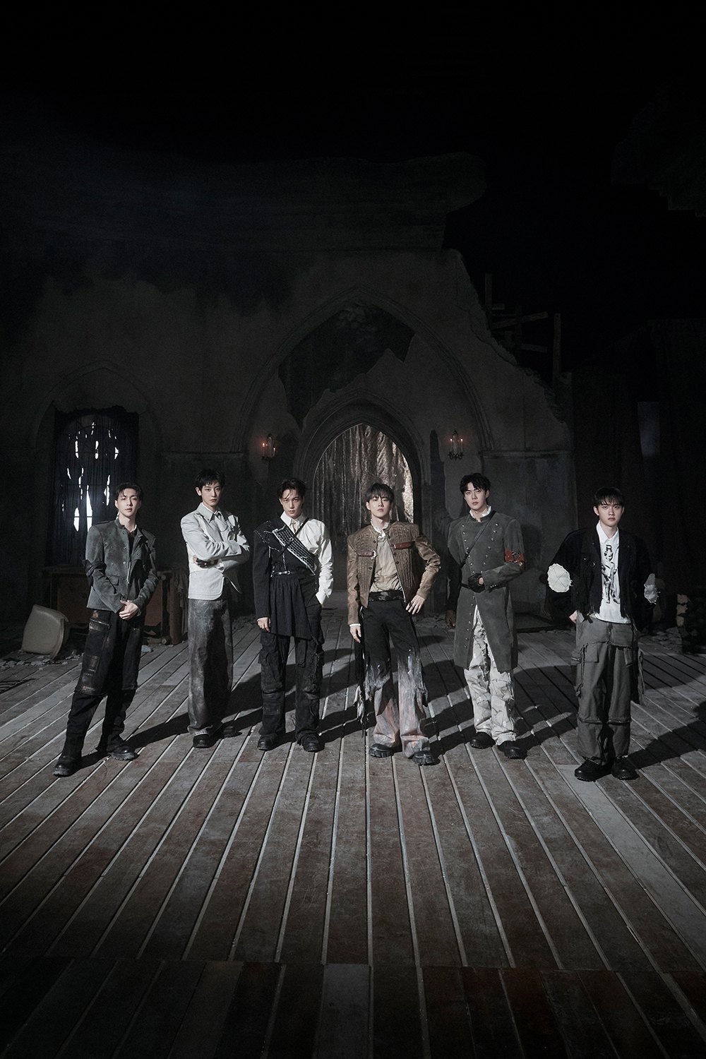 ภาพทีเซอร์1 EXO คัมแบ็ก! เจาะลึกอัลบั้ม ‘REVERXE’ และเพลงไตเติล ‘Crown’ ราชา K-Pop ทวงบัลลังก์