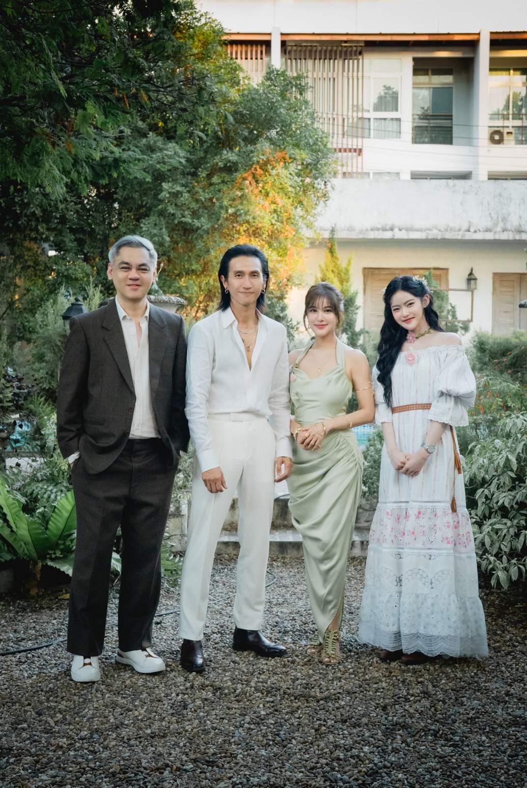 JEEP x MABELZ PiXXiE ส่งเพลงรักแสนอบอุ่น “นิทานของเรา (Our Tale)” ที่ได้ ‘ก้อย รัชวิน’ และ ‘ตูน อาทิวราห์’ มาร่วมแสดง MV