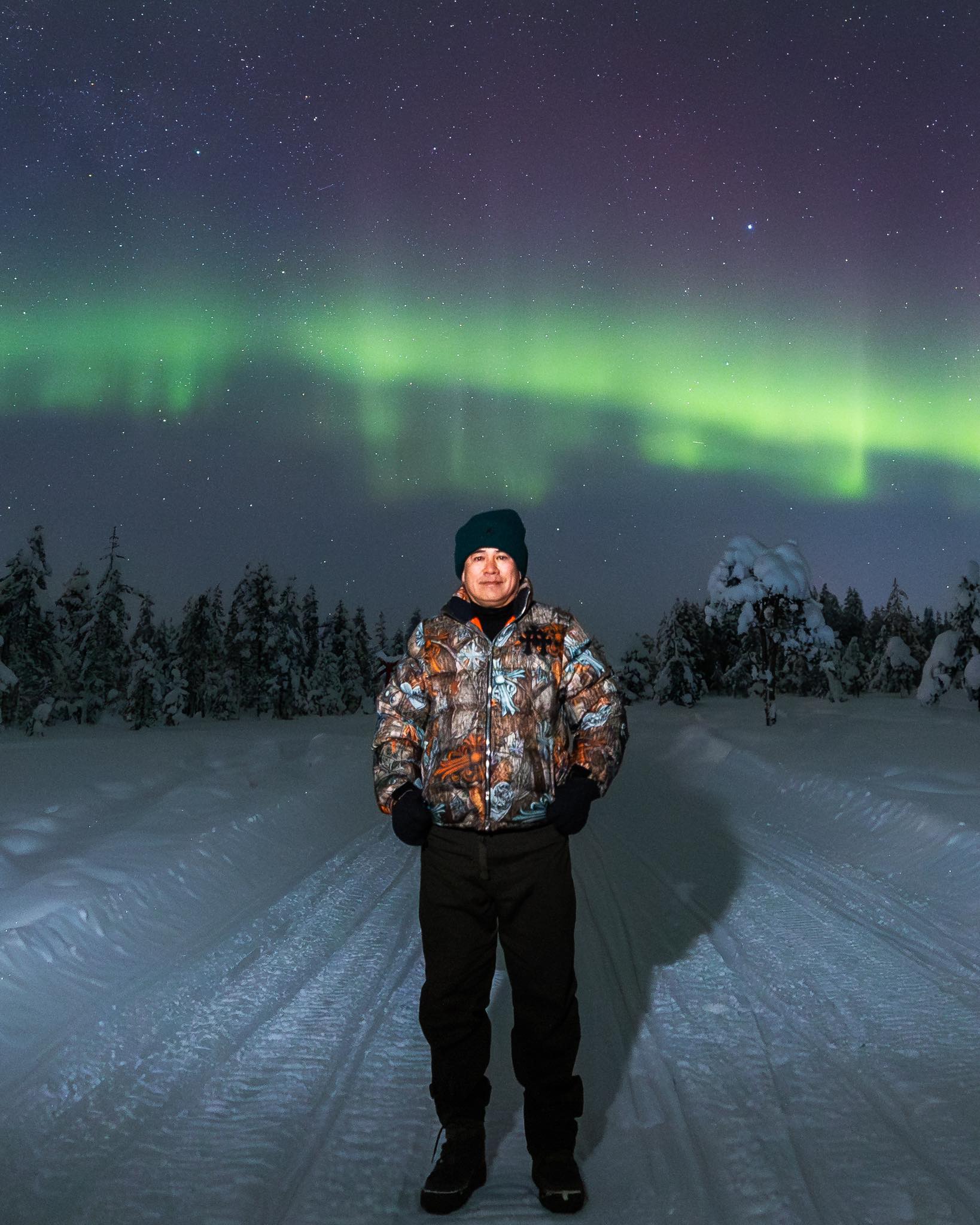 640589015 1455722735909143 6614441892045736275 n เสื้อกันหนาวราคา 1.2 ล้าน ที่ "ลิซ่า" และ "ผู้กองธรรมนัส" ใส่