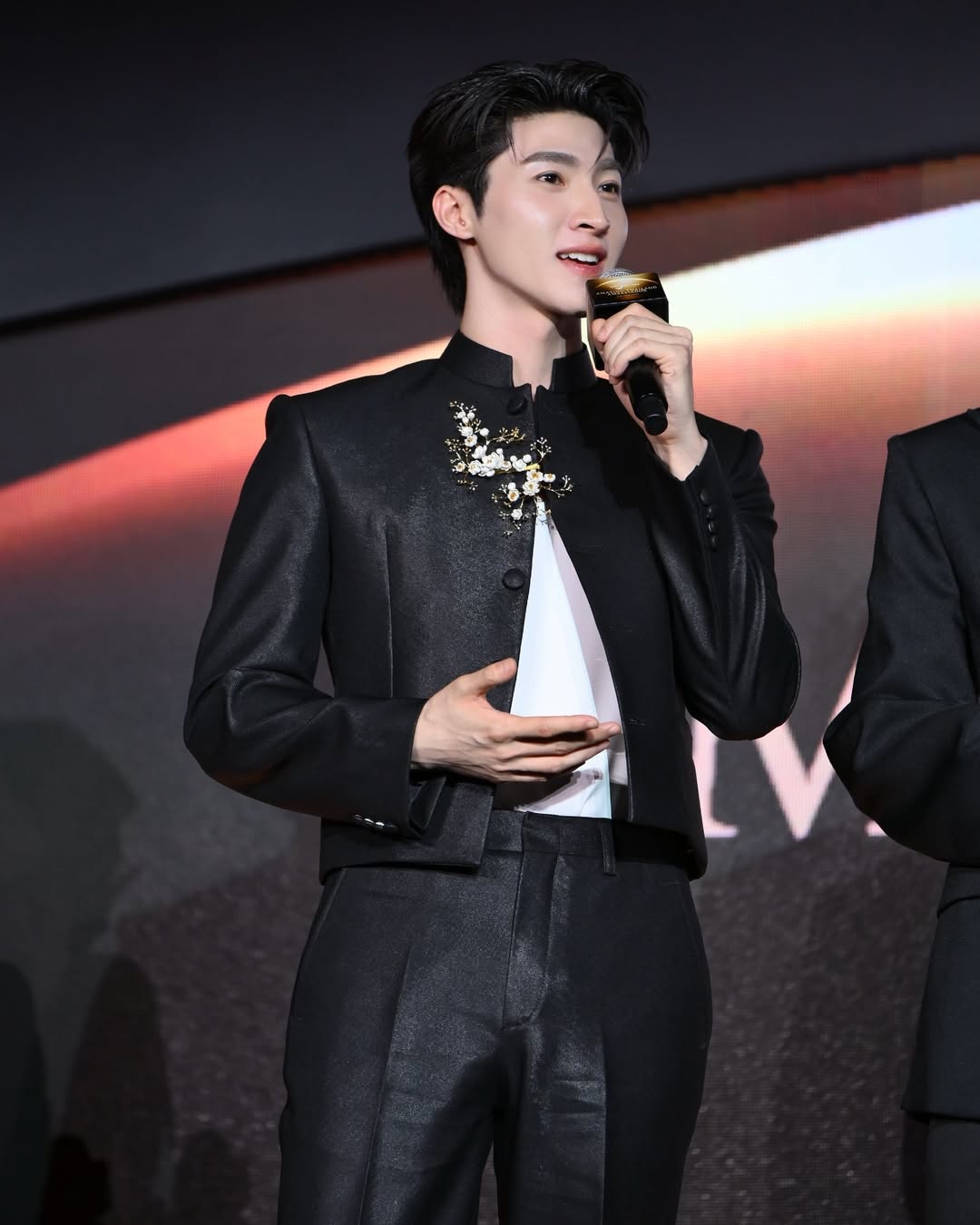 Friend of Amazing Thailand 16 วิน – กลัฟ – บลู ขึ้นแท่น Friend of Amazing Thailand