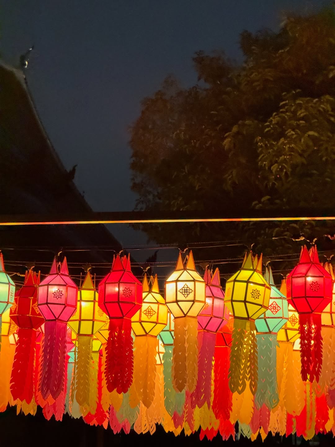 Friend of Amazing Thailand 24 วิน – กลัฟ – บลู ขึ้นแท่น Friend of Amazing Thailand