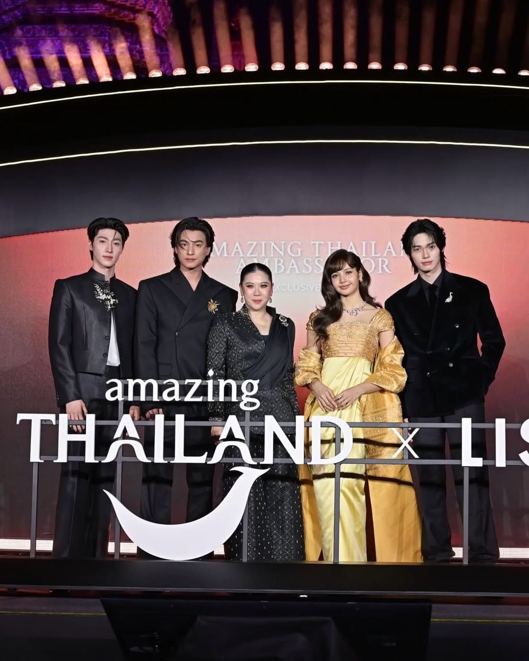 Friend of Amazing Thailand 27 วิน – กลัฟ – บลู ขึ้นแท่น Friend of Amazing Thailand