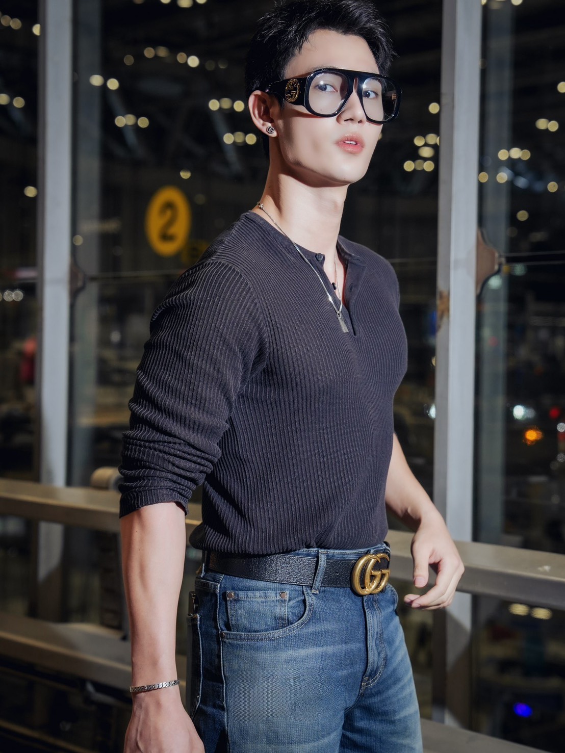 S 50511949 0 จัดเต็มความหล่อ! "พูห์-พาเวล" ปล่อย Airport Look สุดปัง เตรียมลุย Milan Fashion Week 2026 