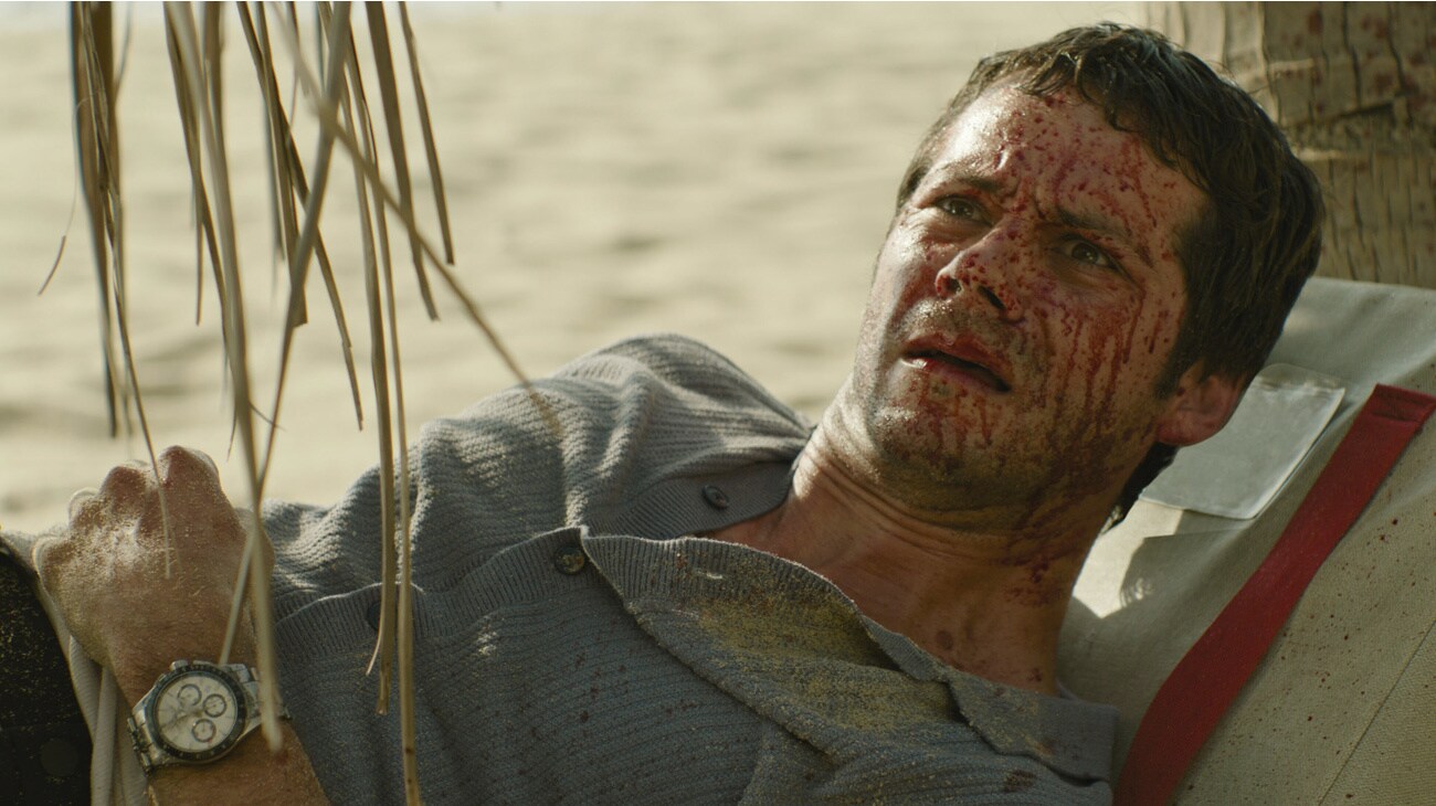 Send Help Still 03 SEND HELP ที่สุดของความโหดและฮา ชาวออฟฟิศไม่ควรพลาด