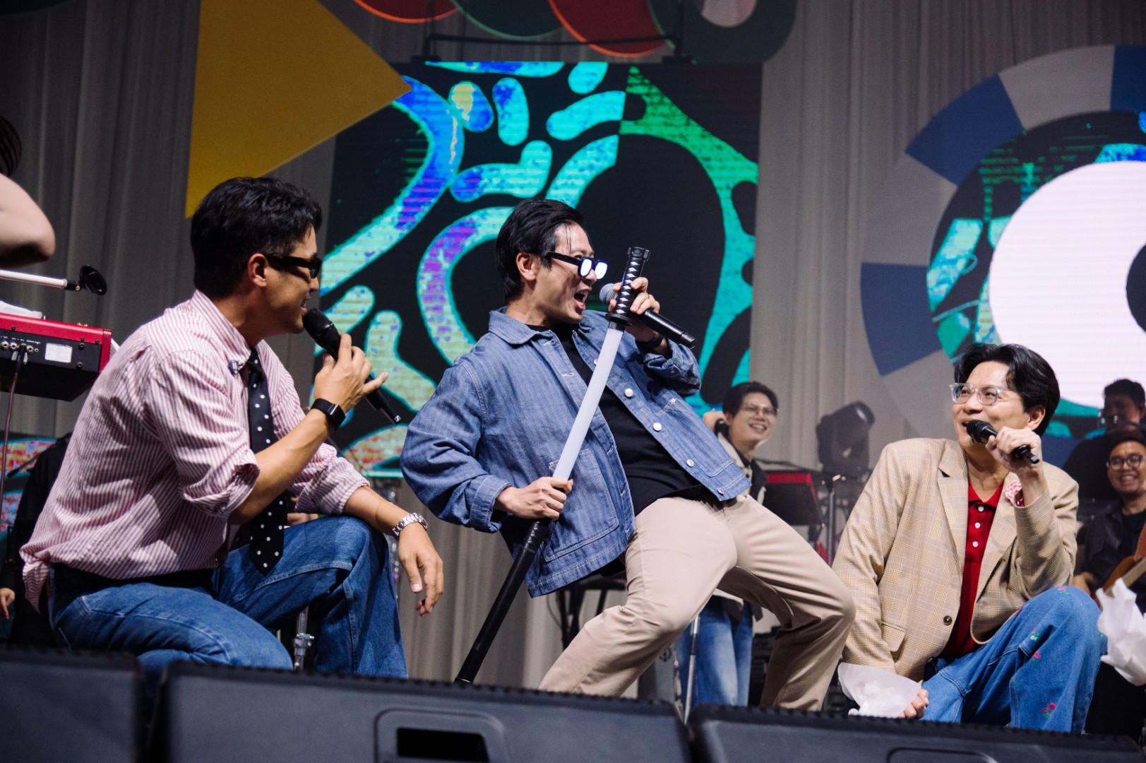 คลั่งรัก 2 Lipta x natty No One Else ภาพบรรยากาศ 7 ชั่วโมงแห่งความหวาน! “สไปร์ซซี่ ดิสก์” พาคลั่งรักเต็มอิ่ม ใน “มาม่า พรีเซนต์ คลั่งรักคอนเสิร์ต 2”