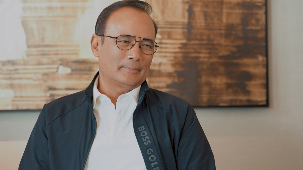 1774886580455 “ตั๊ก มยุรา–หนุ่ย ธาดา” เปิดสูตรลับรัก 40 ปี ชี้ชีวิตคู่ไม่มีใครเต็ม 100 แต่เลือกอยู่เพราะ “ความดี” ชนะทุกอย่าง!