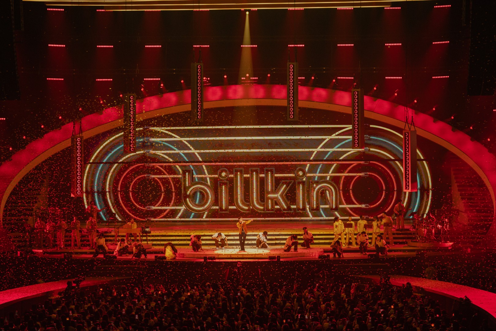 BILLKIN FEELQUENCY CONCERT 10 รีวิว "BILLKIN FEELQUENCY CONCERT" บิวกิ้นโชว์พลังเสียง-โปรดักชันอลังการ แฟนคลับอินทุกโมเมนต์