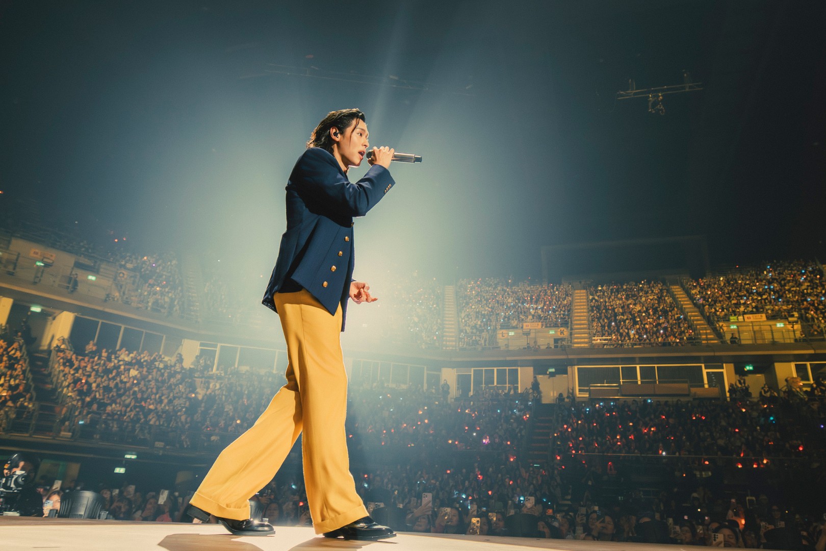 BILLKIN FEELQUENCY CONCERT 17 รีวิว "BILLKIN FEELQUENCY CONCERT" บิวกิ้นโชว์พลังเสียง-โปรดักชันอลังการ แฟนคลับอินทุกโมเมนต์