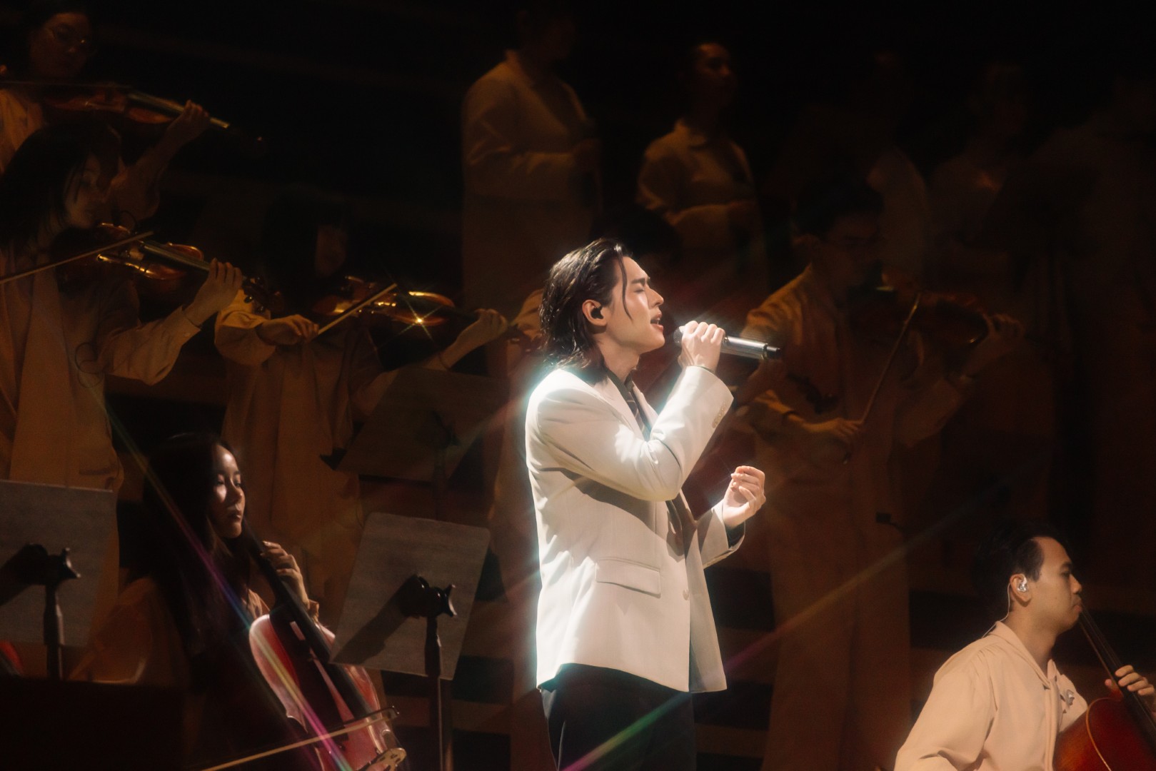 BILLKIN FEELQUENCY CONCERT 22 รีวิว "BILLKIN FEELQUENCY CONCERT" บิวกิ้นโชว์พลังเสียง-โปรดักชันอลังการ แฟนคลับอินทุกโมเมนต์