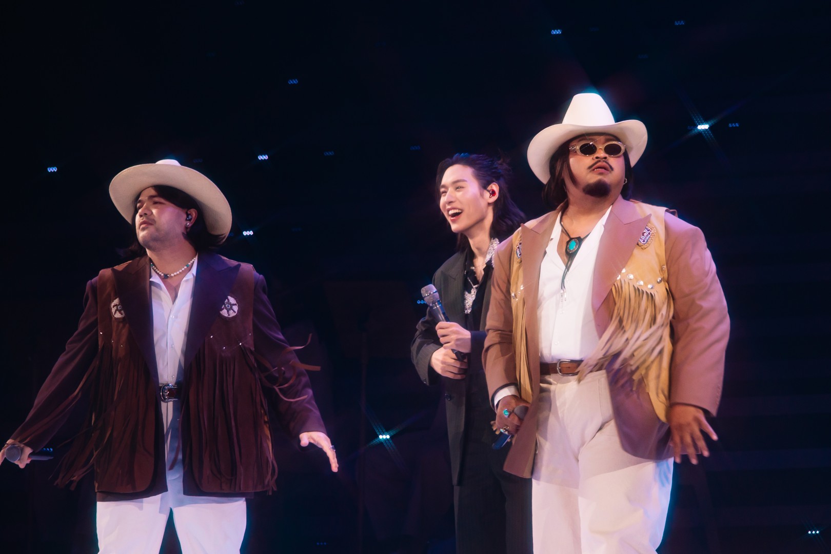 BILLKIN FEELQUENCY CONCERT 28 รีวิว "BILLKIN FEELQUENCY CONCERT" บิวกิ้นโชว์พลังเสียง-โปรดักชันอลังการ แฟนคลับอินทุกโมเมนต์