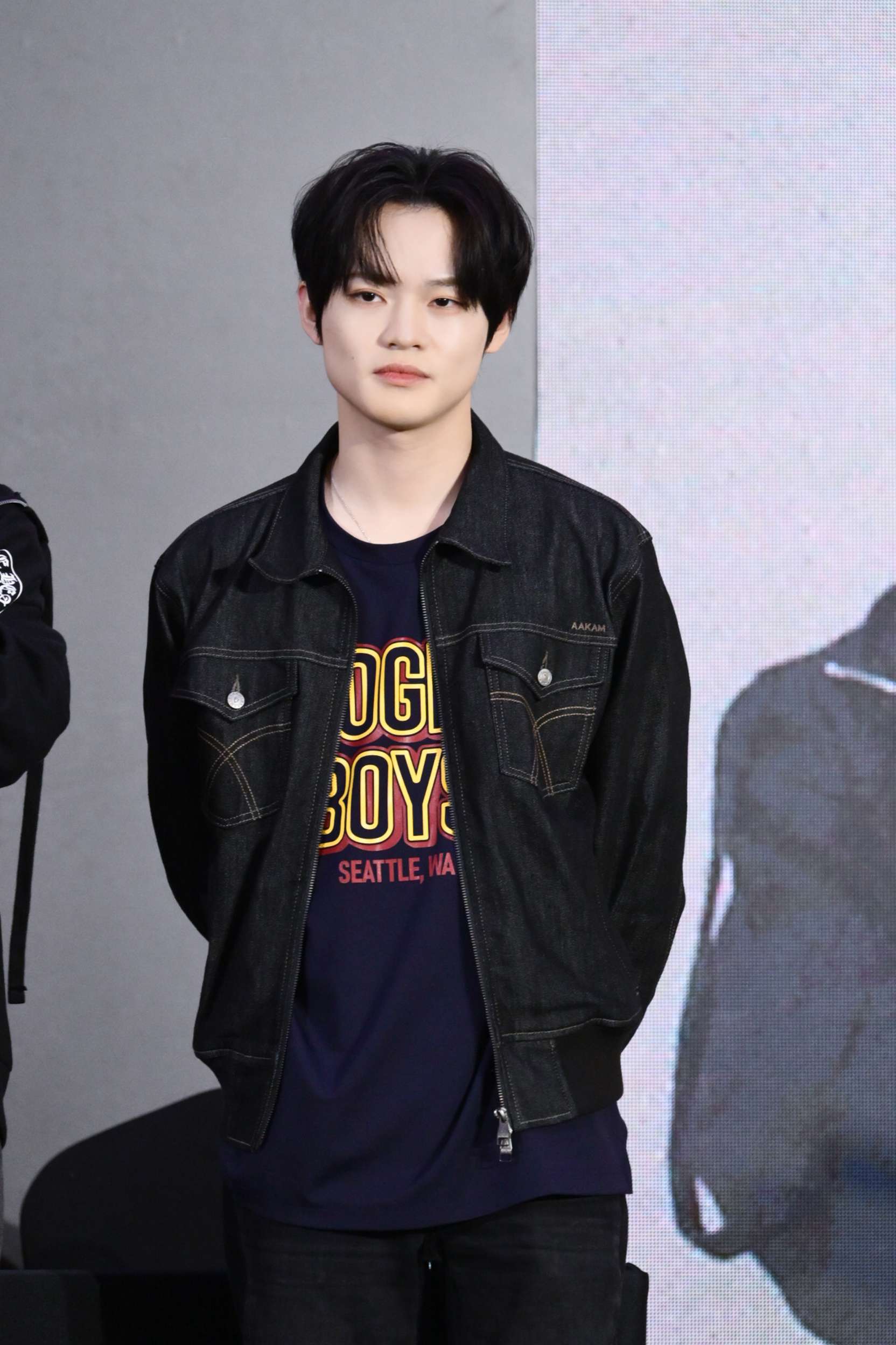 CHENLEภาพที่1 NCT DREAM (เอ็นซีที ดรีม) ชนะใจแฟนคลับชาวไทยแบบอยู่หมัดด้วยกิจกรรมสุดเอ็กซ์คลูซีฟ ‘Shopee x NCT DREAM 'Beat It Up' FANSIGN & CAFE EVENT’