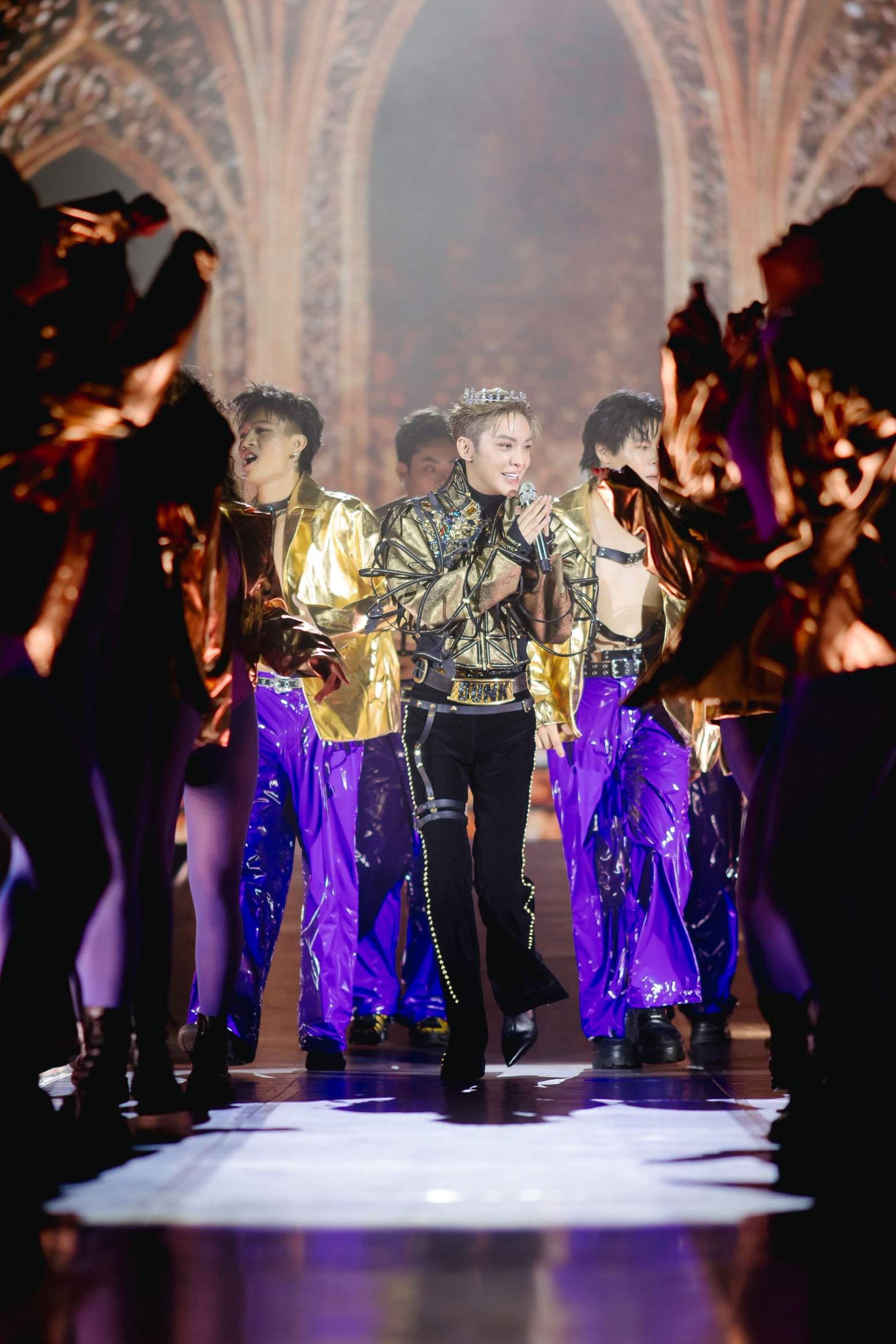 DUNK PHUNKORN THE GOLDEN ERA CONCERT 2 สมบัลลังก์แม่นาย! “ดัง พันกร” ปลุกเวทีลุกเป็นไฟใน DUNK PHUNKORN – THE GOLDEN ERA CONCERT