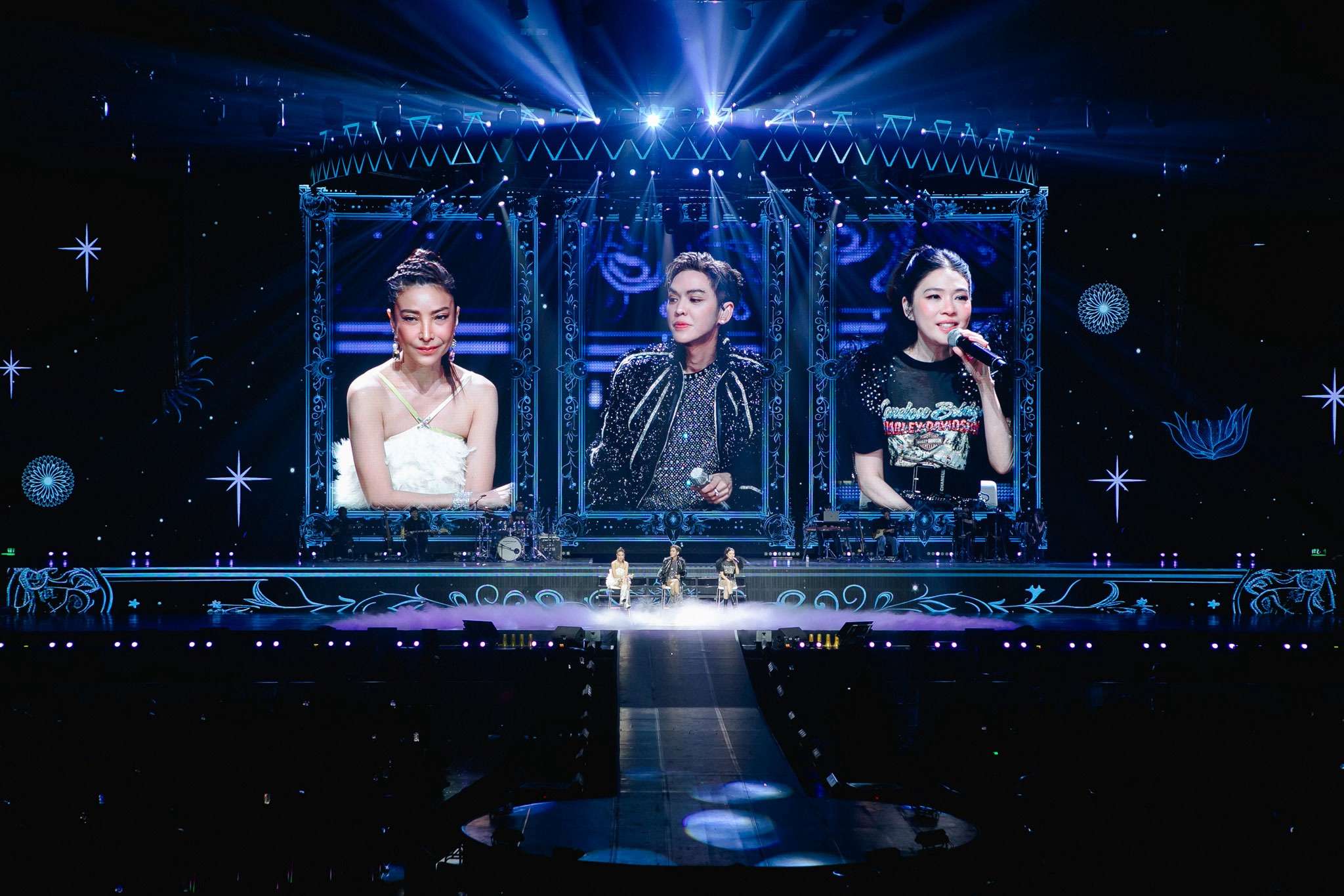 DUNK PHUNKORN THE GOLDEN ERA CONCERT 3 สมบัลลังก์แม่นาย! “ดัง พันกร” ปลุกเวทีลุกเป็นไฟใน DUNK PHUNKORN – THE GOLDEN ERA CONCERT