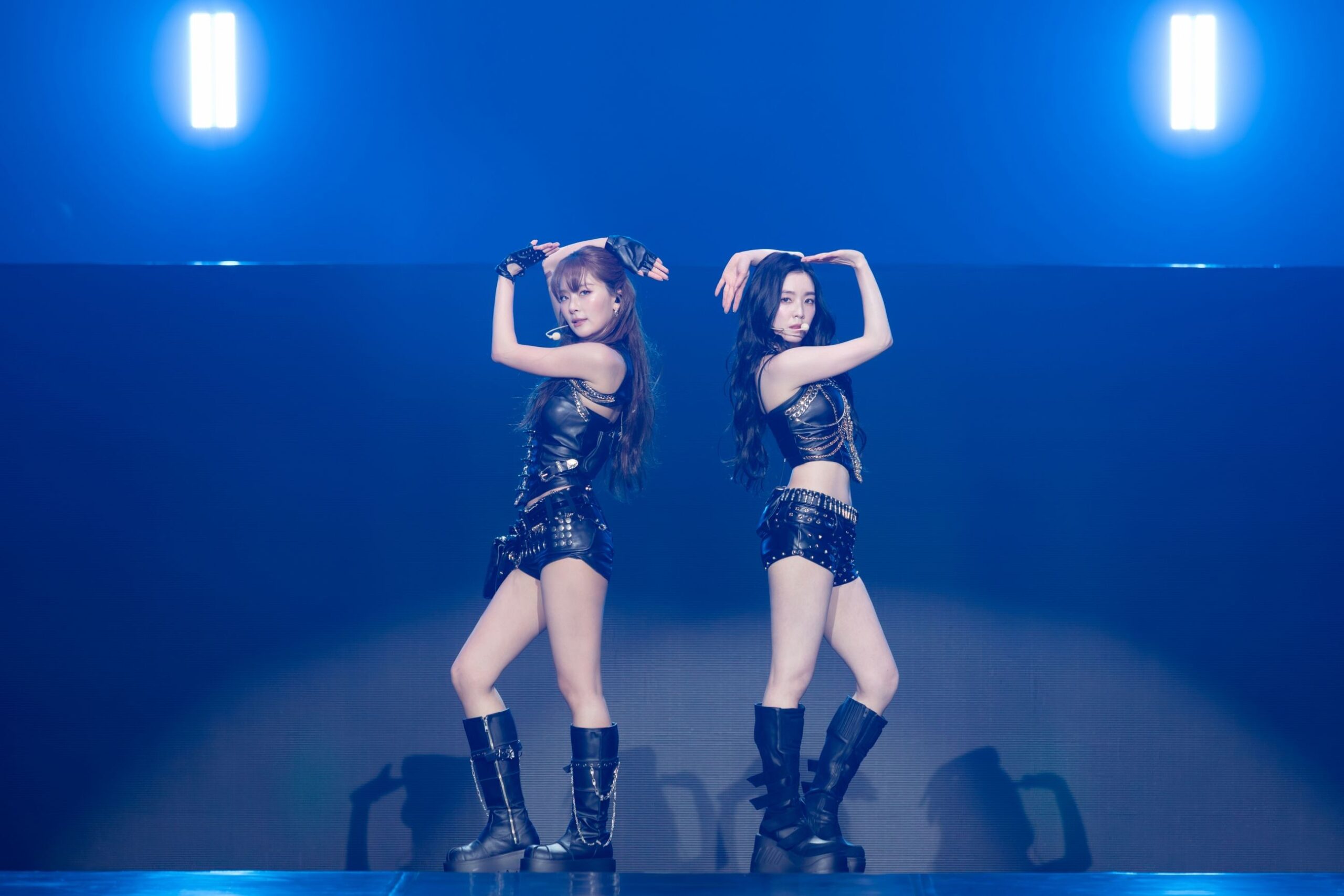 IRENESEULGIภาพที่2 2025IRENESEULGIConcertTour BALANCE inBANGKOK copy 2595x1730 scaled IRENE & SEULGI วง Red Velvet เปล่งประกายพลังความสมดุลสมฐานะ ‘ยูนิตที่สมบูรณ์แบบ’ ในคอนเสิร์ตครั้งแรกในไทย 2025 IRENE & SEULGI Concert Tour [ BALANCE ] in BANGKOK