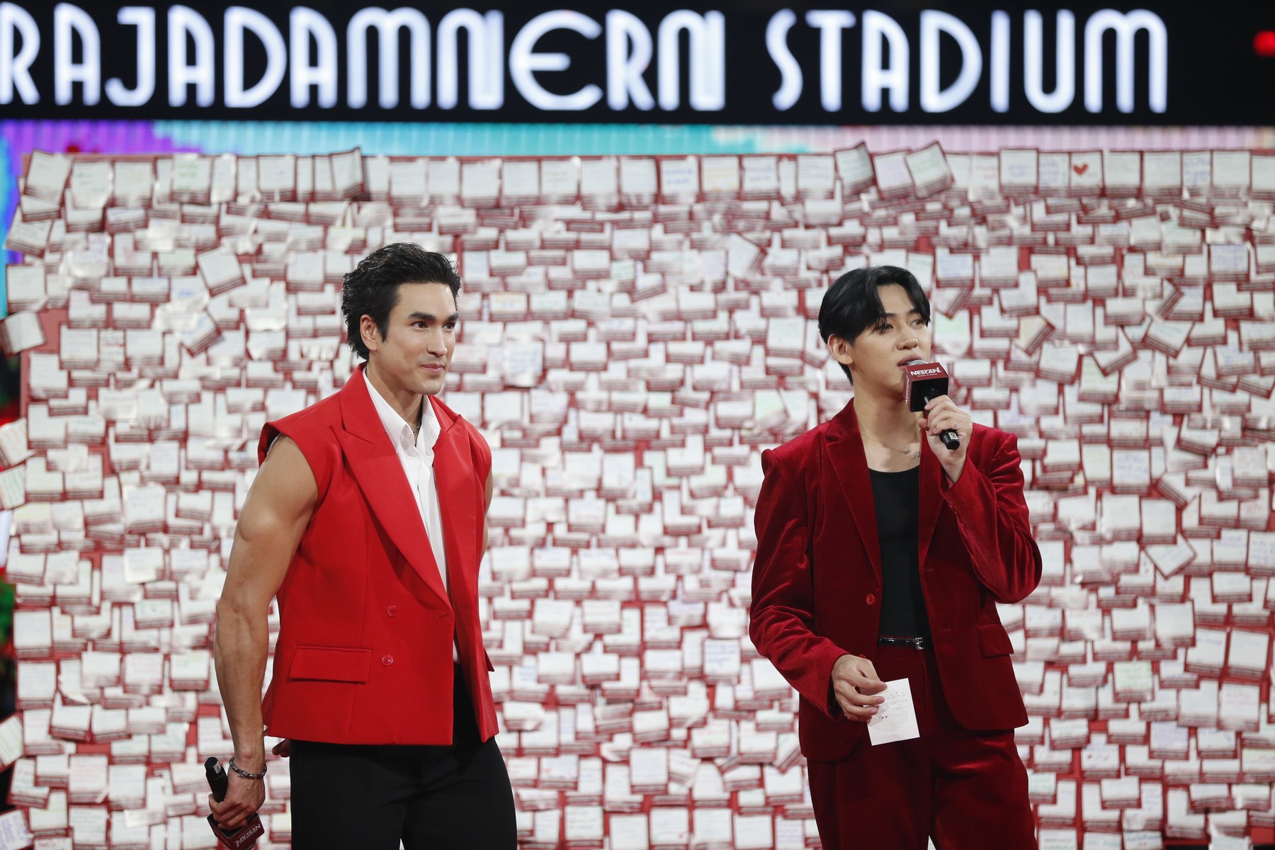 J5A8070 0 ณเดชน์ แท็กทีม แบมแบม เสิร์ฟโมเมนต์สุดฟินในงาน “เนสกาแฟ เบลนด์ แอนด์ บรู เมค ดิส โมเมนต์ มอร์”