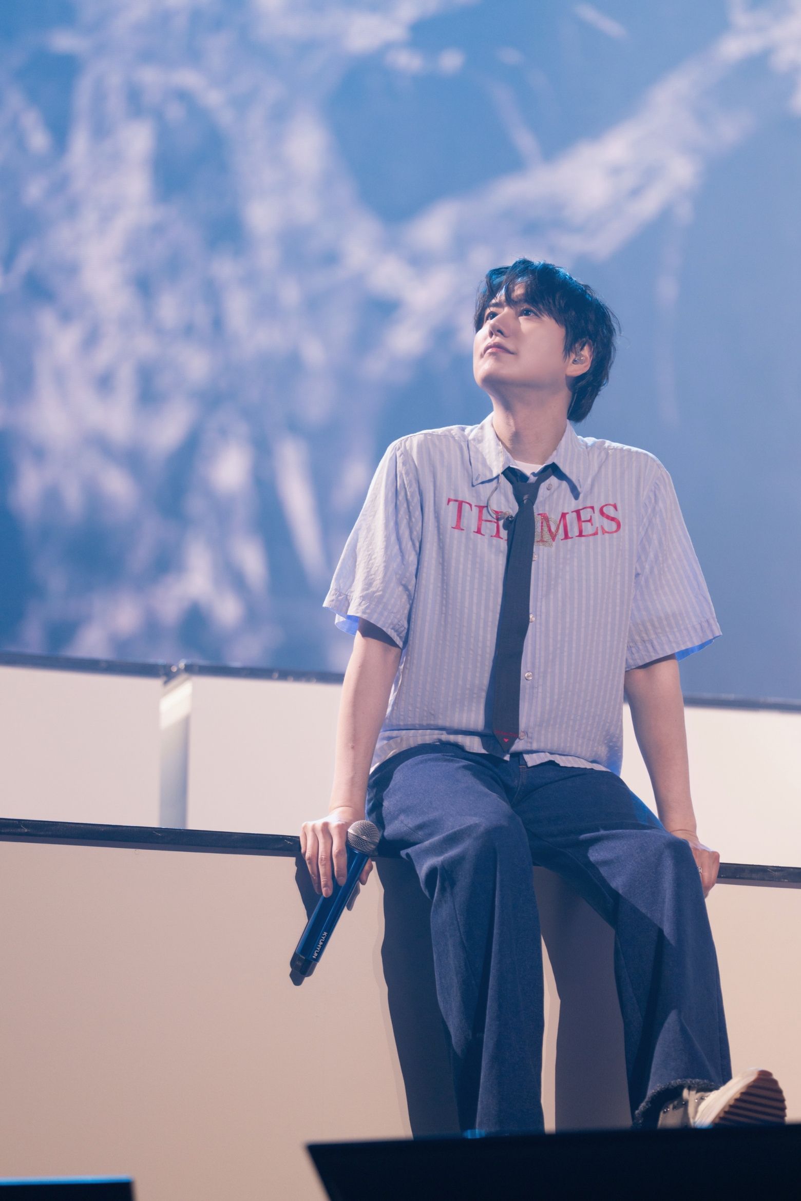 KYUHYUNภาพที่3 SUPERJUNIOR20thAnniversaryTOUR SUPERSHOW10 SUPER JUNIOR โชว์สุดยอดการแสดงฉลองครบรอบ 20 ปี <SUPER SHOW 10> บัตรหมดทั้ง 2 รอบ รวมผู้ชมกว่า 22,000 คน สุดปัง! จัดคอนเสิร์ตในไทยติดต่อกันเป็นครั้งที่ 10!