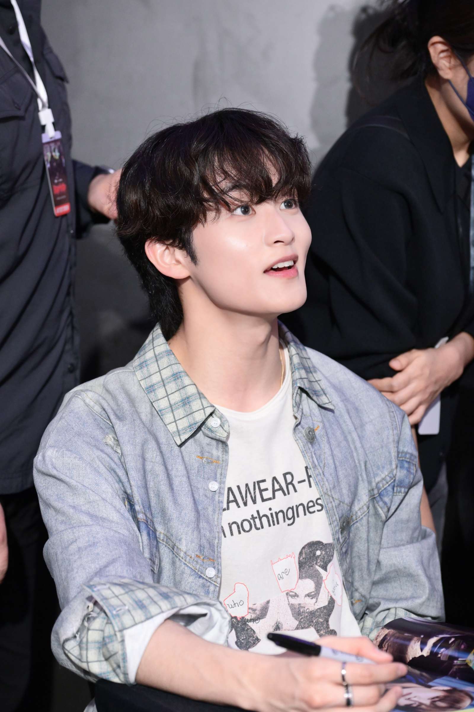 MARKภาพที่2 NCT DREAM (เอ็นซีที ดรีม) ชนะใจแฟนคลับชาวไทยแบบอยู่หมัดด้วยกิจกรรมสุดเอ็กซ์คลูซีฟ ‘Shopee x NCT DREAM 'Beat It Up' FANSIGN & CAFE EVENT’