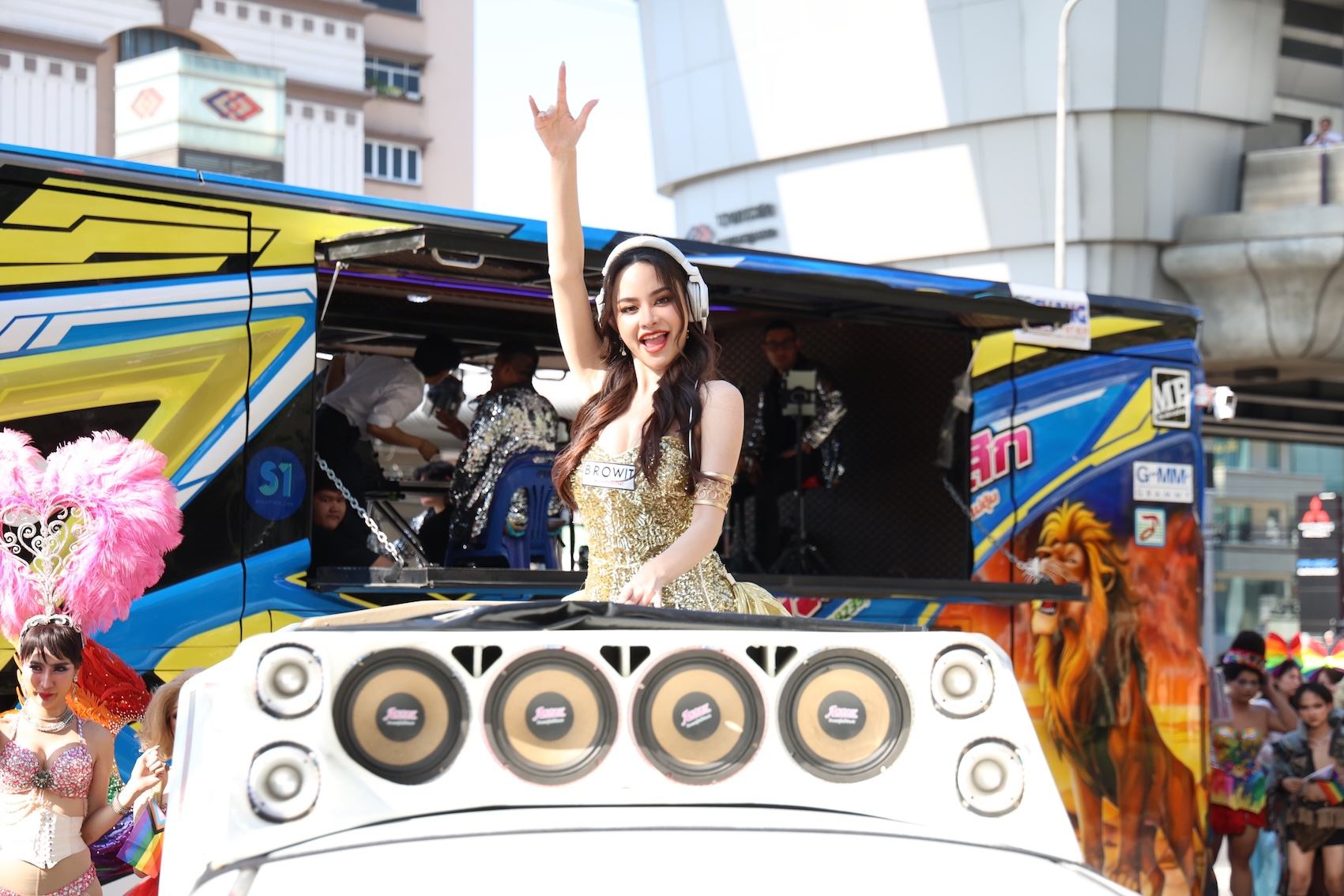 ส่องสีสัน “มิสแกรนด์ ไทยแลนด์ 2026” เข้ากองฯวันแรก