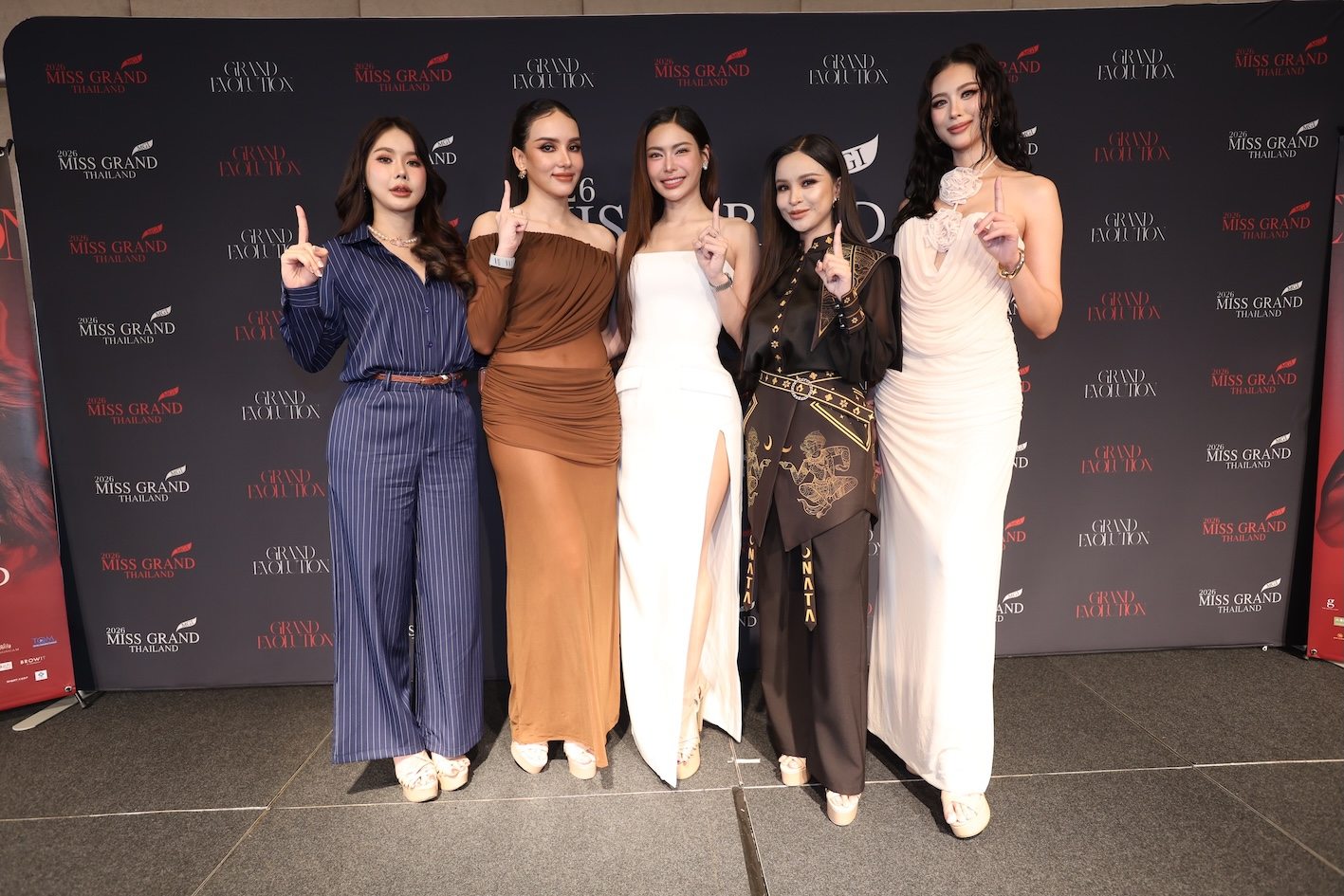 ส่องสีสัน “มิสแกรนด์ ไทยแลนด์ 2026” เข้ากองฯวันแรก
