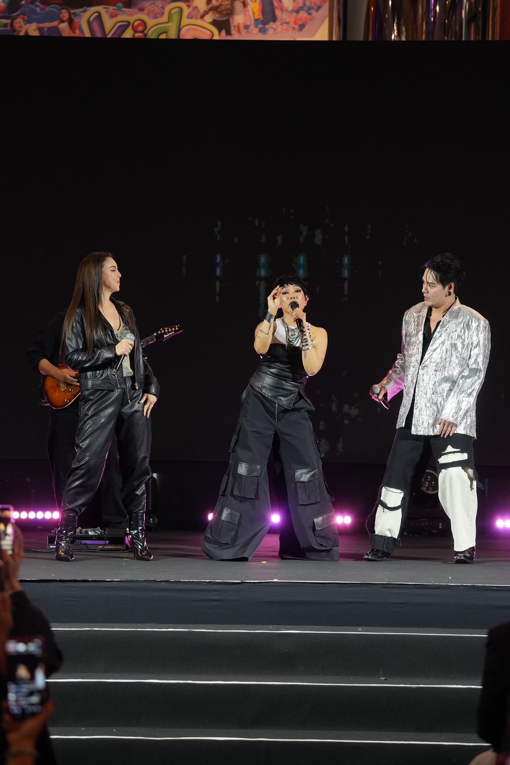 S 2277427 0 “ดา เอ็นโดรฟิน” กลับมาปล่อยพลังความแสบแบบ UPSTAGE ใน “DA ENDORPHINE UPSTAGE #แสบสนิทคอนเสิร์ต” 16–17 พฤษภาคมนี้ ที่ PARAGON HALL