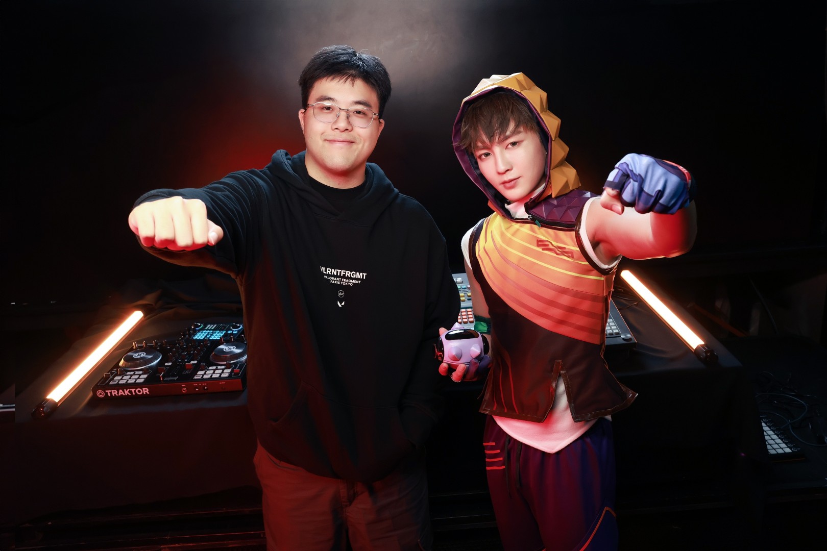 VAL Maha Songkran 3 ‘HEART BUS’ กับภารกิจลับคอสเพลย์เป็น “Miks” เอเจนต์ใหม่สายตื๊ดจากเกม VALORANT ในแคมเปญ VALORANT Maha Songkran 2026 ครั้งแรกที่สยามสแควร์