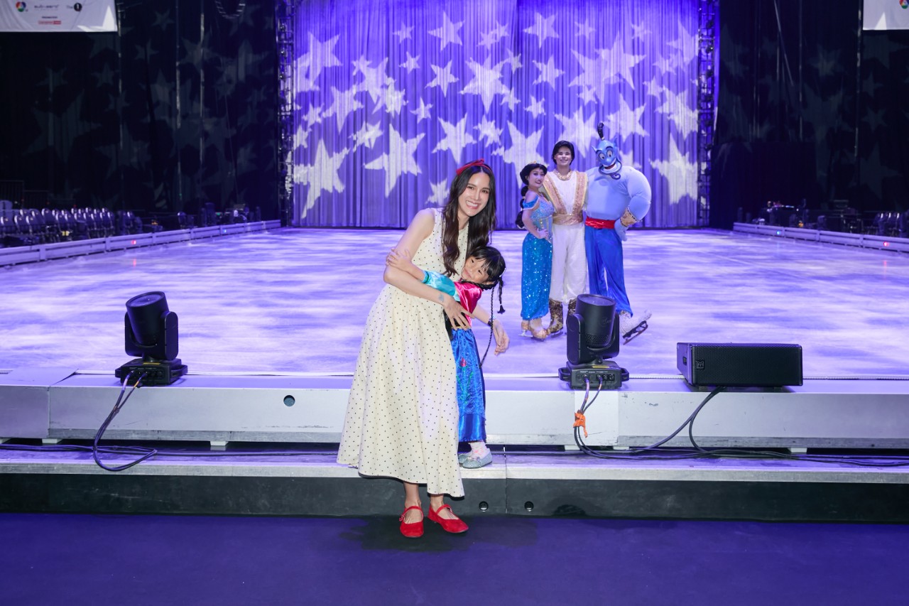 เนยปภาดา “DISNEY ON ICE PRESENTS MAGIC IN THE STARS” เปิดแสดงแล้ววันนี้ถึง 5 เมษายนนี้ ที่อิมแพ็ค อารีน่า