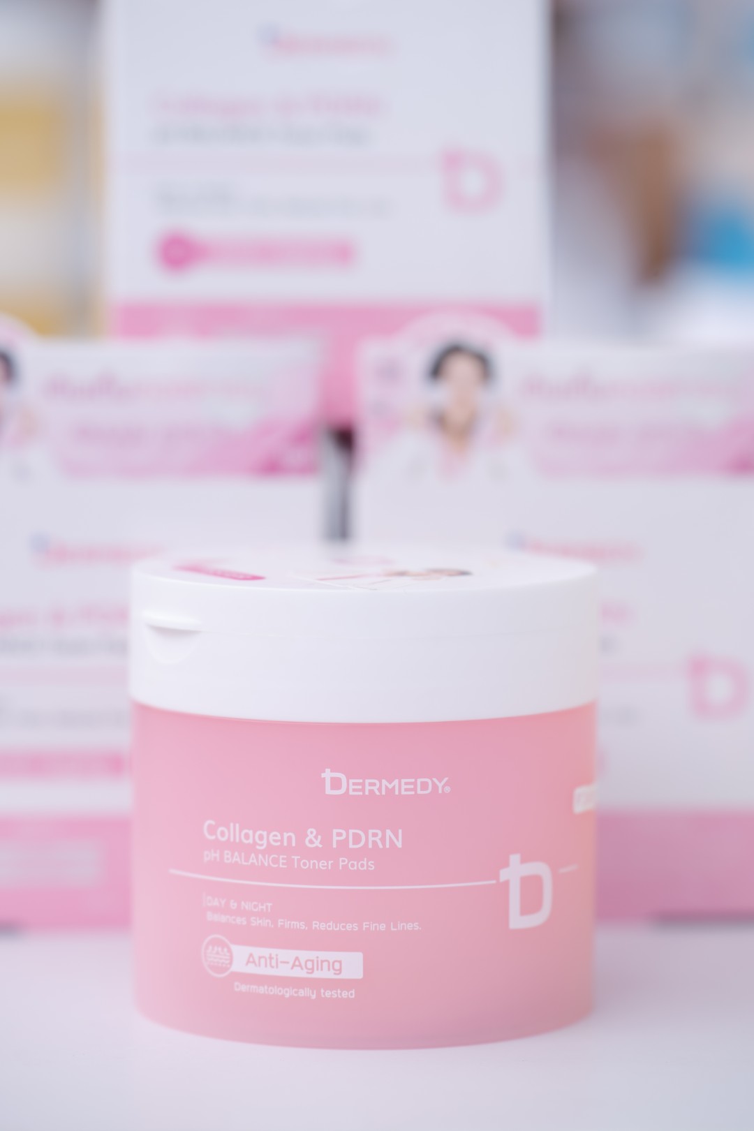 1078520 0 “พี่จอง - คัลแลน - แดน” ขึ้นแท่นพรีเซนเตอร์ DERMEDY