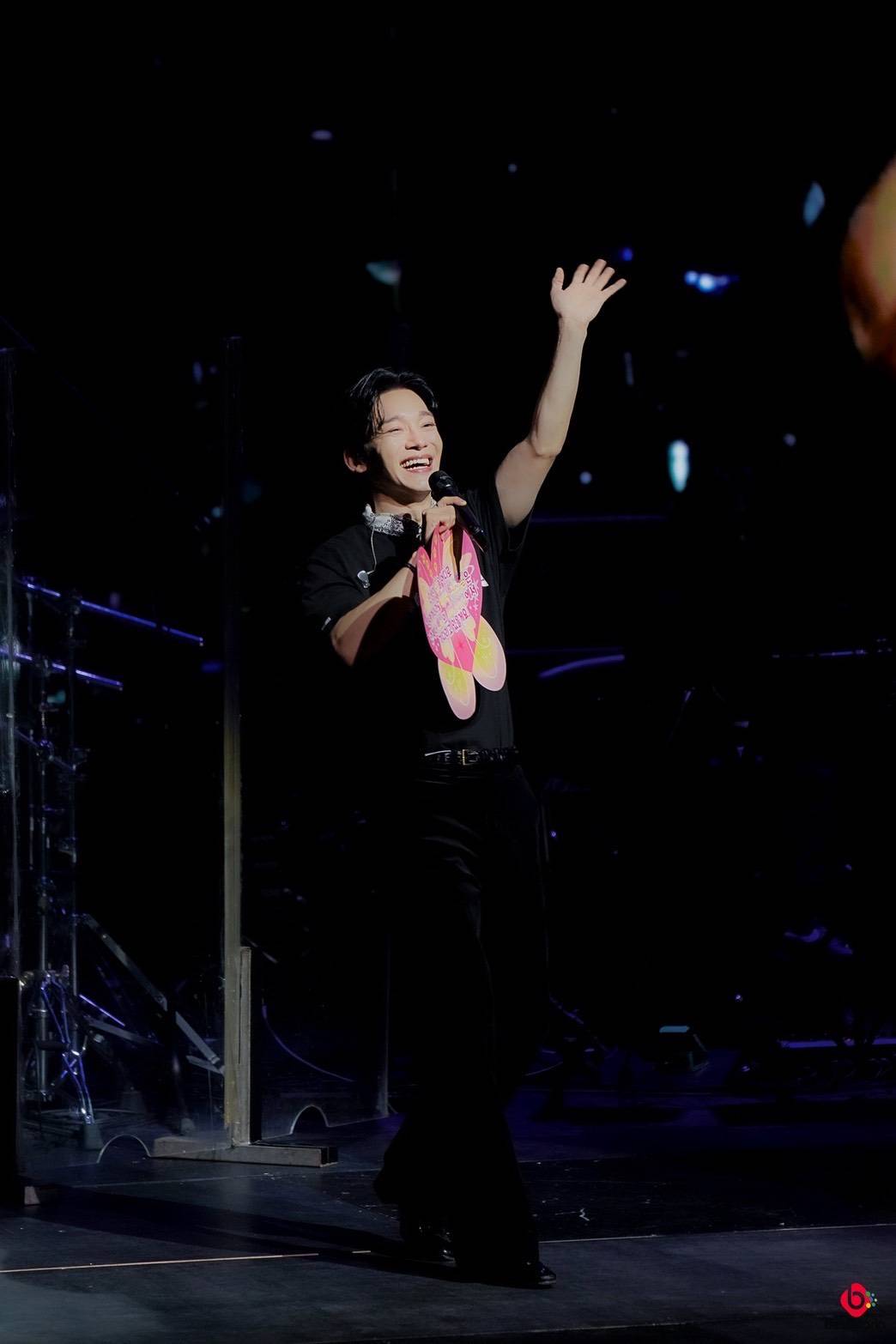 1378085 0 สมการรอคอยแอ๋วไทยรับความฟิน ความสุขจนล้น CHEN CONCERT TOUR <Arcadia> in BANGKOK