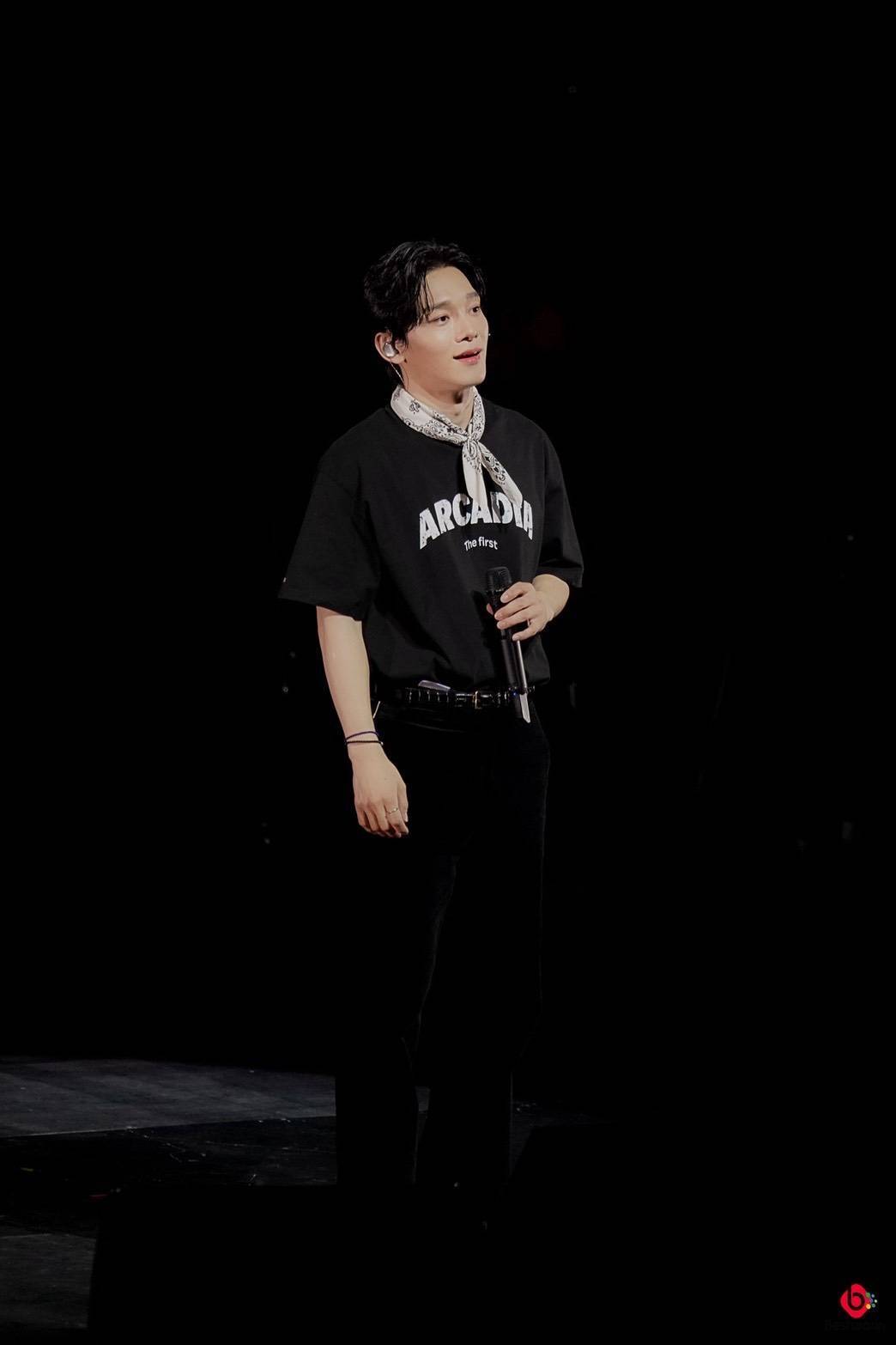 1378091 0 สมการรอคอยแอ๋วไทยรับความฟิน ความสุขจนล้น CHEN CONCERT TOUR <Arcadia> in BANGKOK