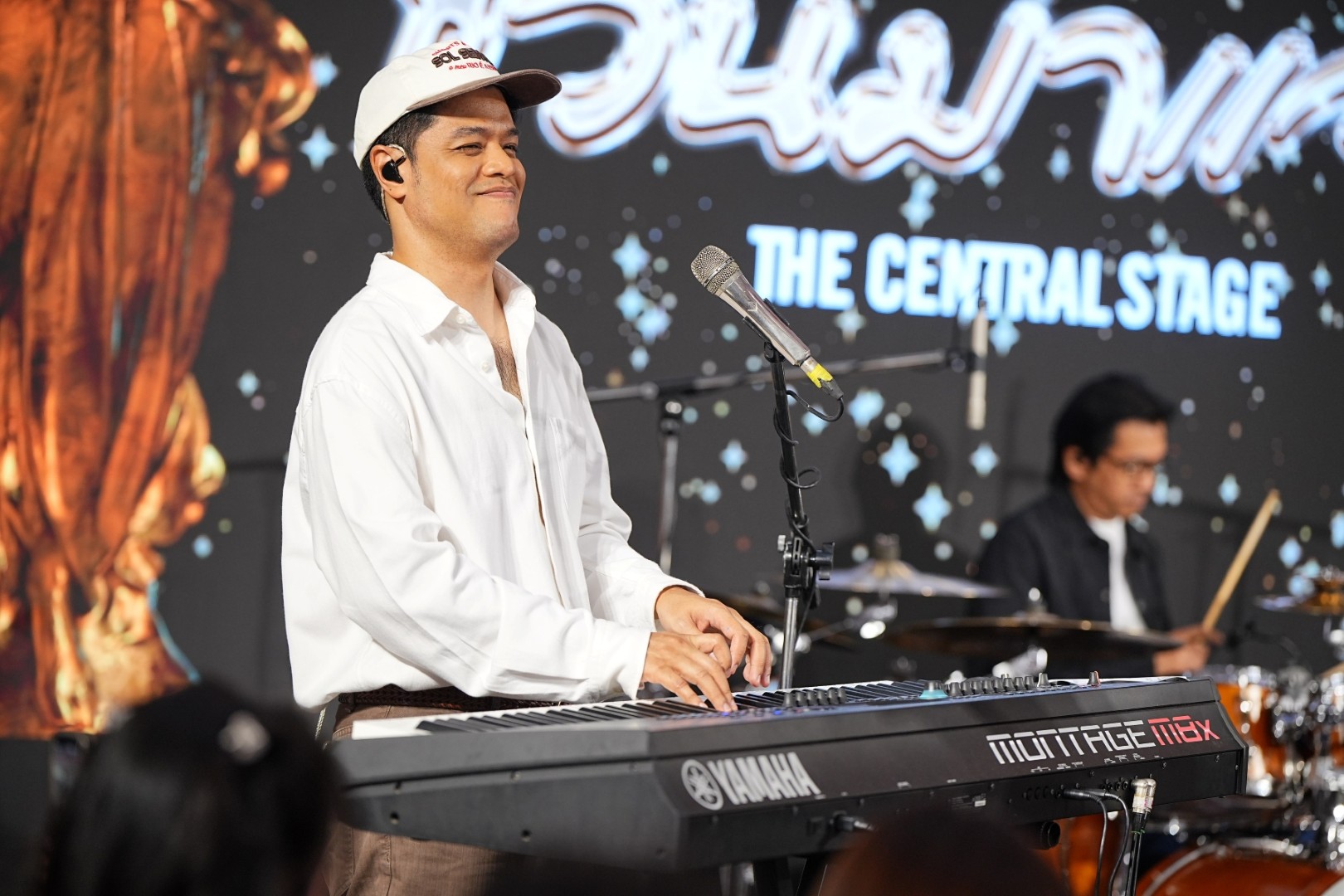 14 ETC. ชวนศิลปินดังแจมสนั่น! ยกเวที “The Central Stage” เสิร์ฟความมันส์ทั่วภูมิภาค