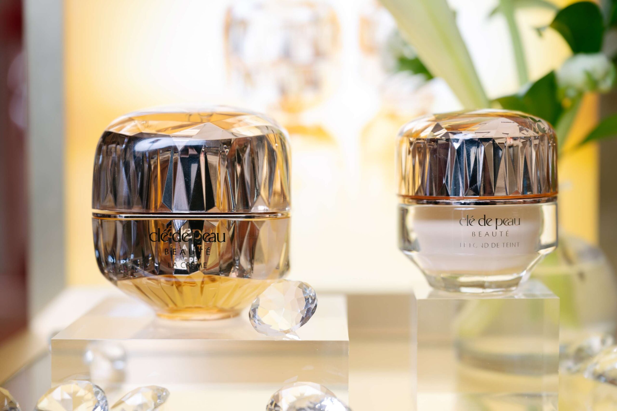 1775053853204 copy 3037x2024 scaled Clé de Peau Beauté เปิดตัวแคมเปญ "Radiance Begins With You" โดยมี แพร - โดนัท ร่วมสร้างแรงบันดาลใจ