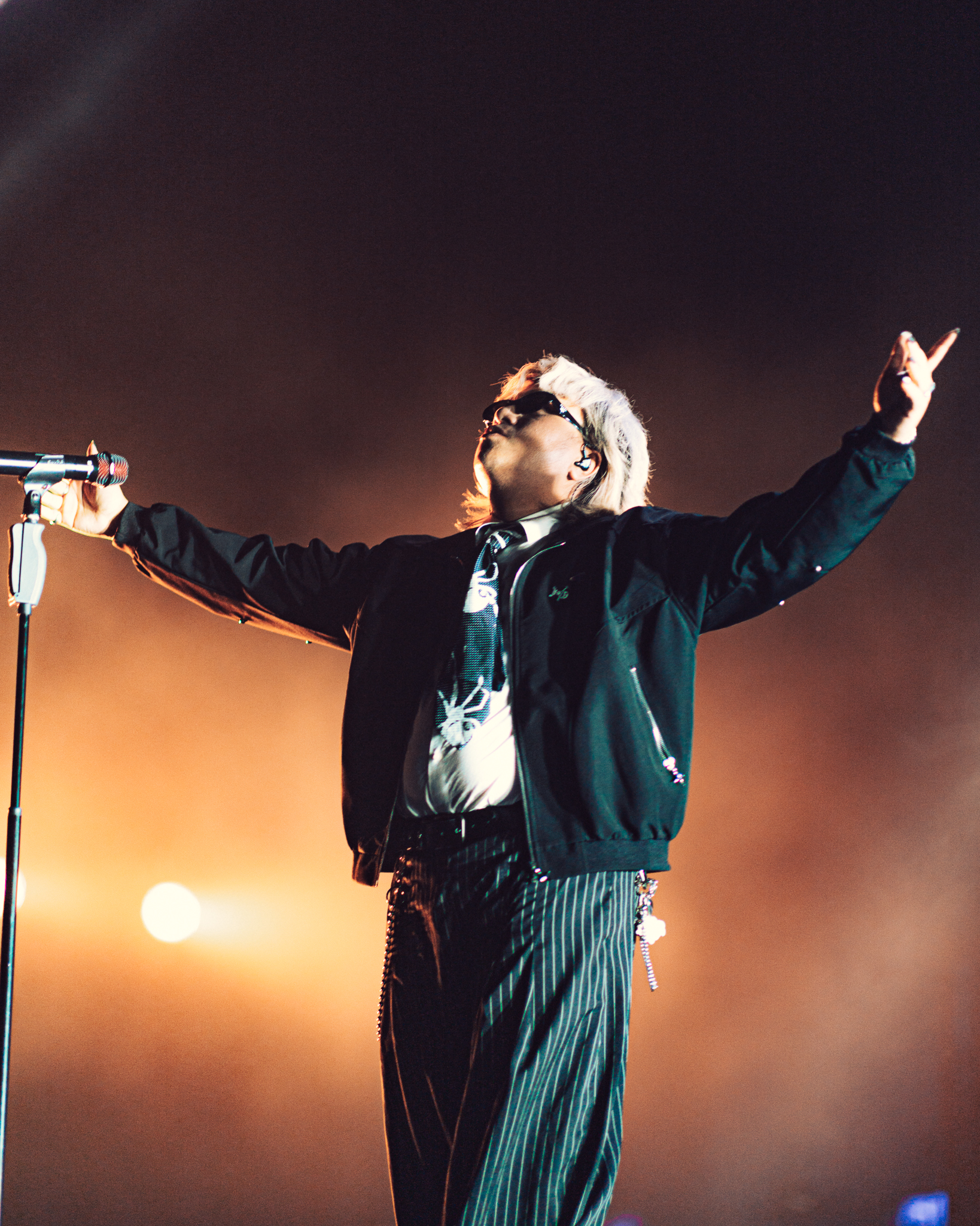 681280689 122096858919295638 802188357814687110 n "ครึ่งเก้า กรุ๊ป" กางโผ 35 ศิลปินฮอต จัดหนัก 4 ค่ายย่อย ชูโมเดลศิลปินคือลูกค้า คว้าวงร็อกตำนาน "Flure" ร่วมชายคา